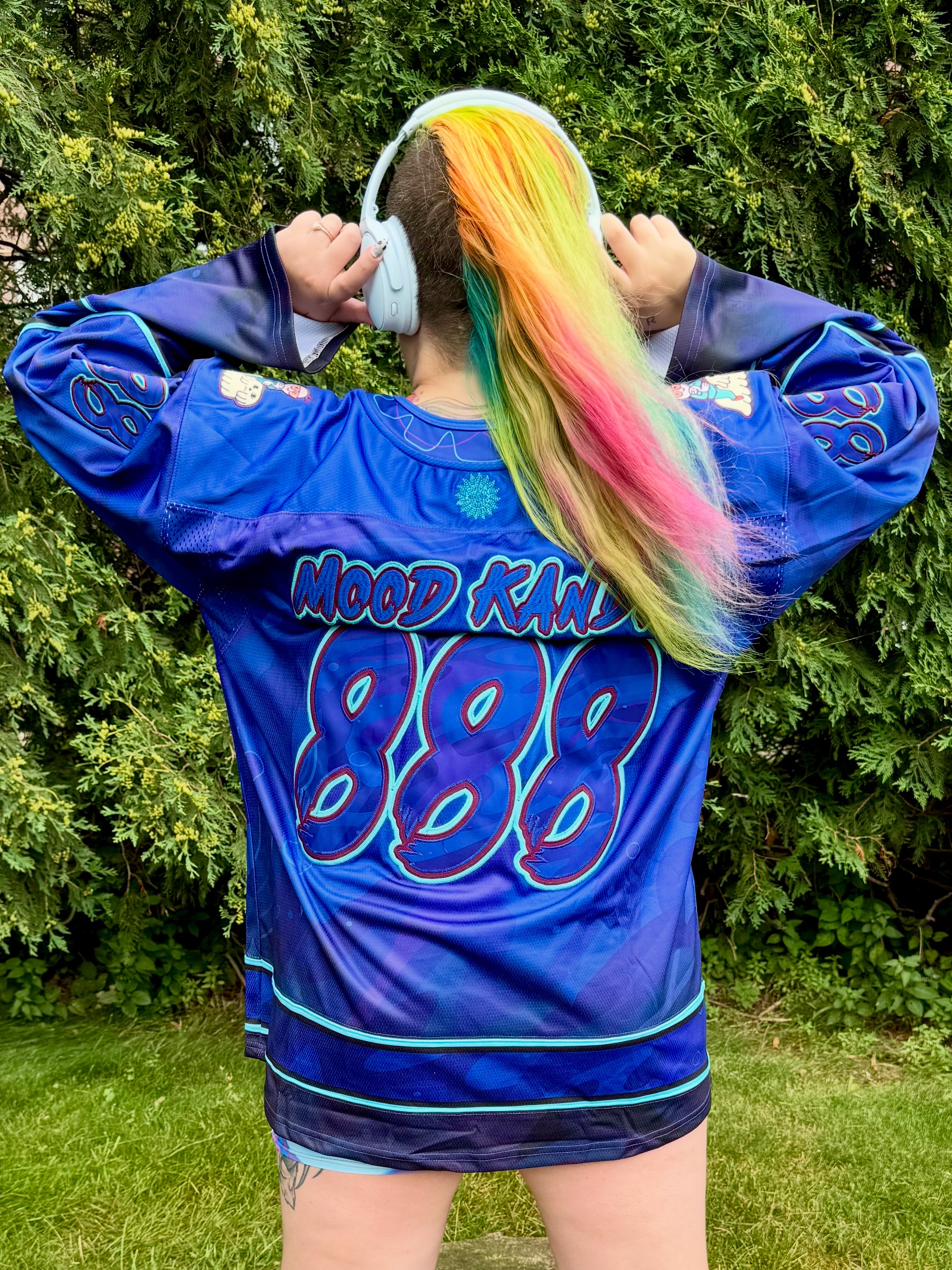 Kj着 The Ravens BAND-AID jacket T-shirt can i interview you? absolutely in loveeeee with this ☀️ jersey