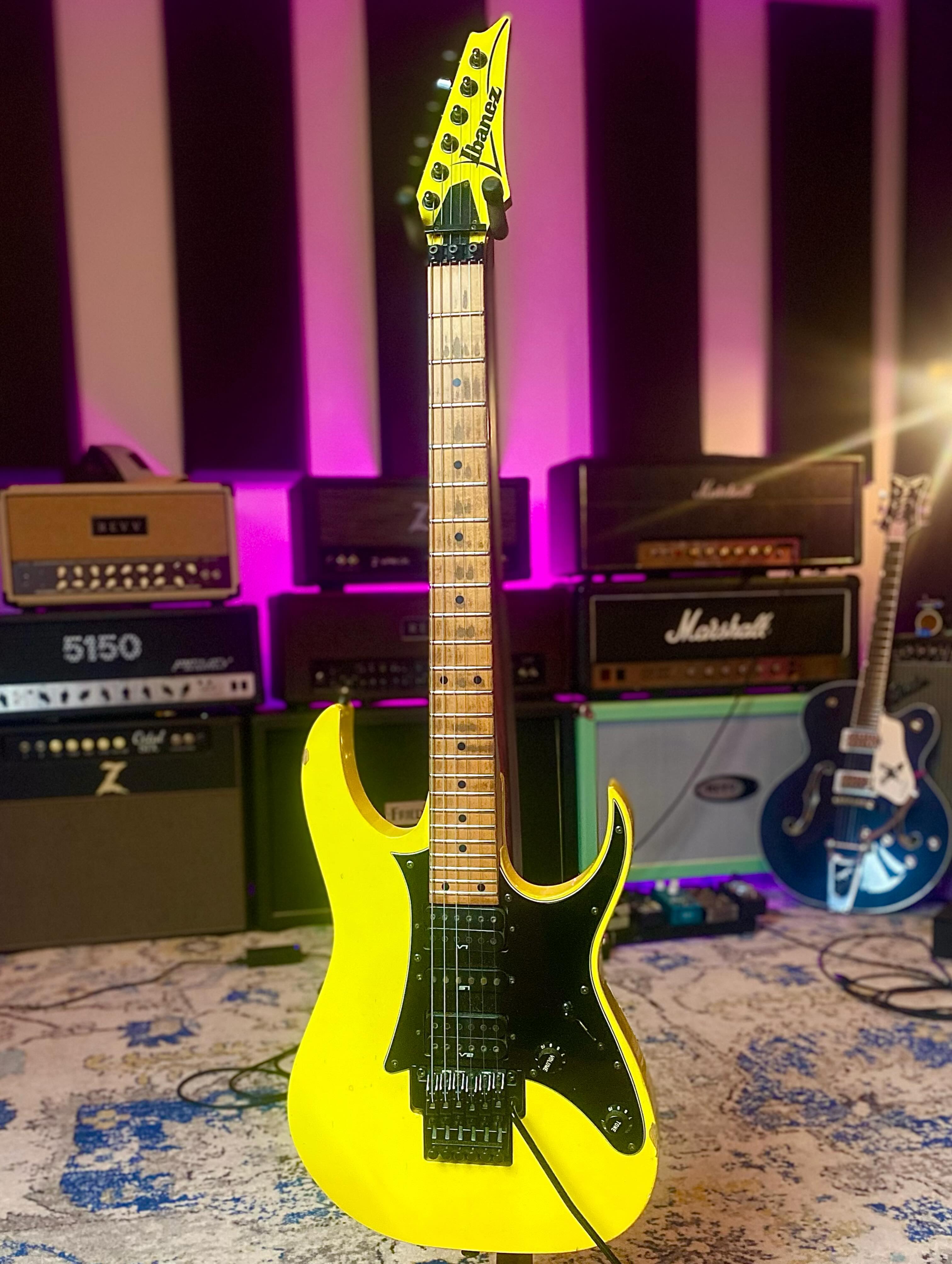 My favorite 1990 Ibanez RG550 guitar