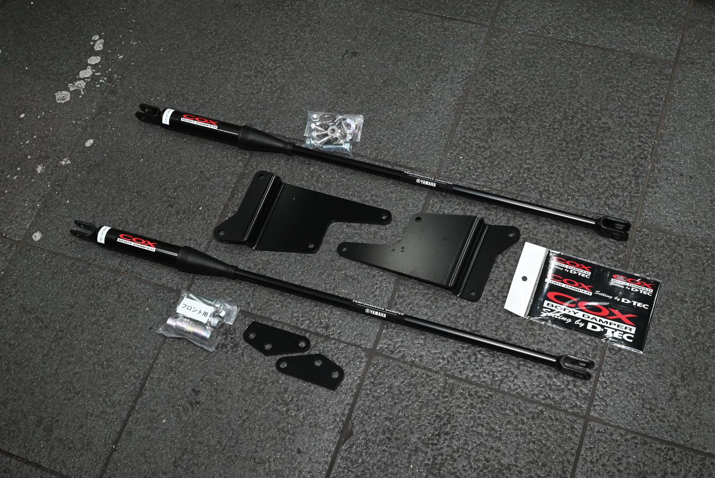 TOYOTA Voxy 90 系 安裝 COX Performance Damper 及 TRD GR Brace Set