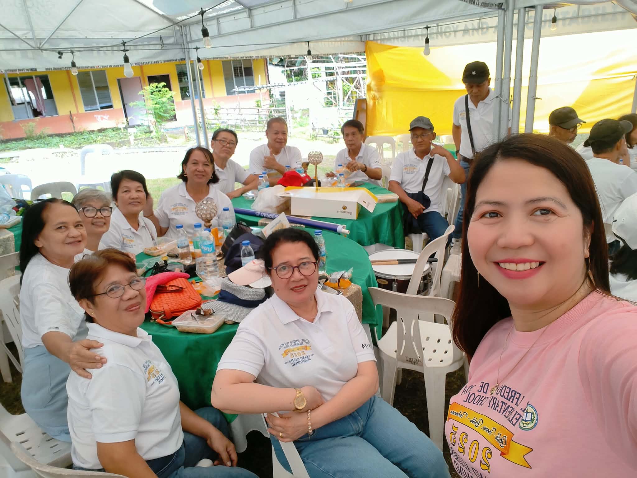 D... - DepEd Tayo Dr. Alfredo Pio De Roda ES - Cavite Province