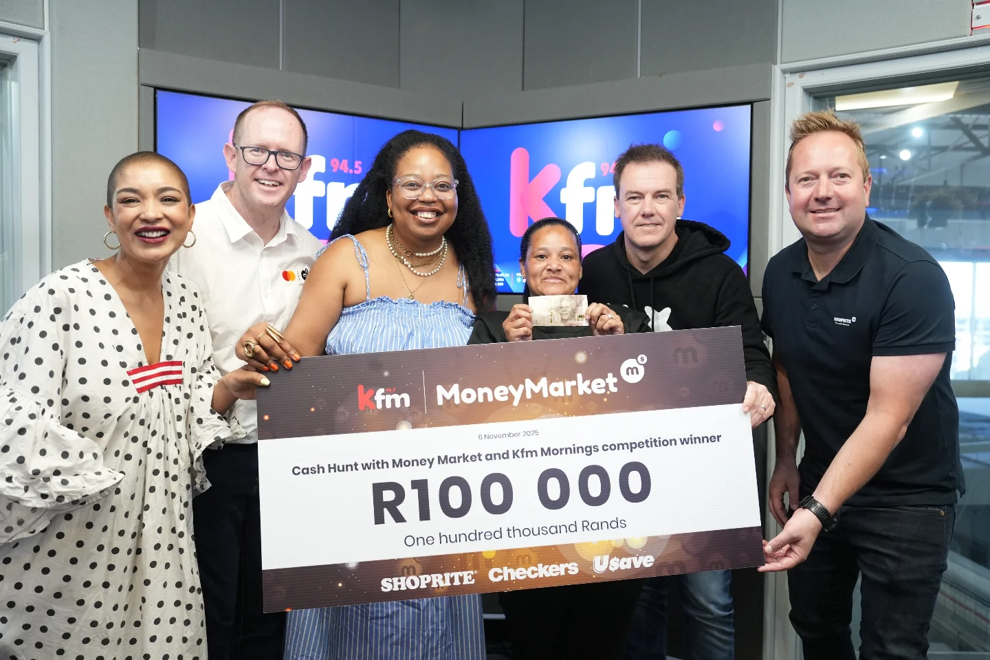 Kfm - 💸 Darren, Sherlin & Sibs hit the streets, dropping one hundred ...