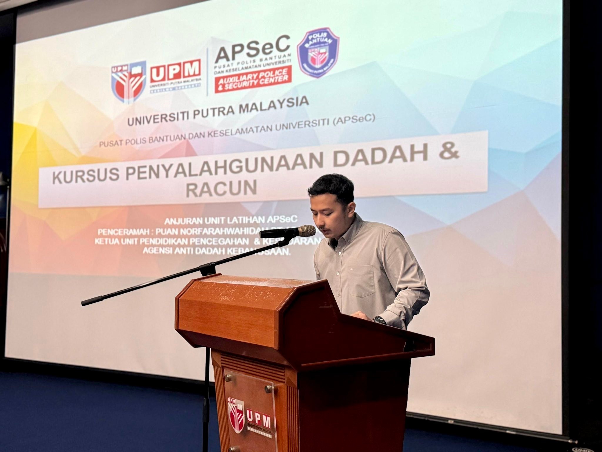APSeC / Polis Bantuan UPM... - APSeC / Polis Bantuan UPM