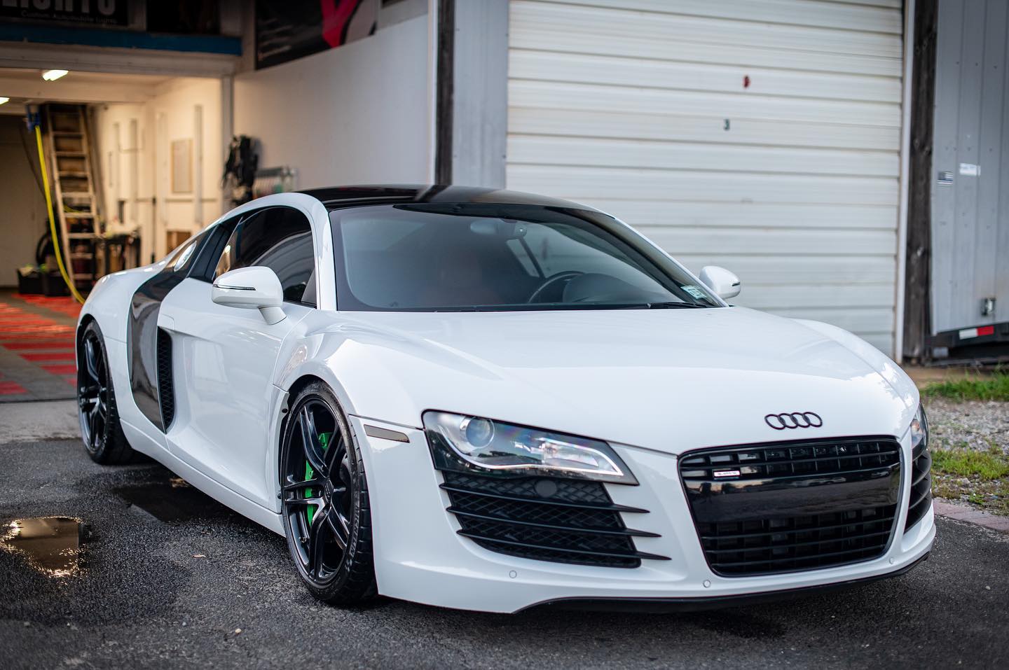 This Audi R8 received a massive... - Certified Reflections | Facebook