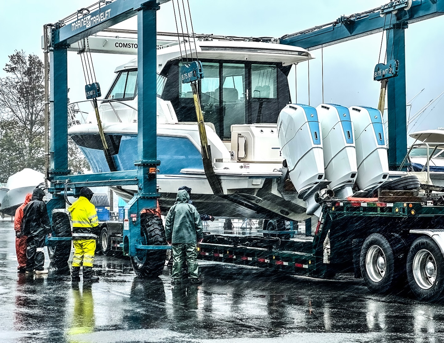 Comstock - Rain or shine 🌧️ Comstock is moving boats! This Tiara 48 LE ...