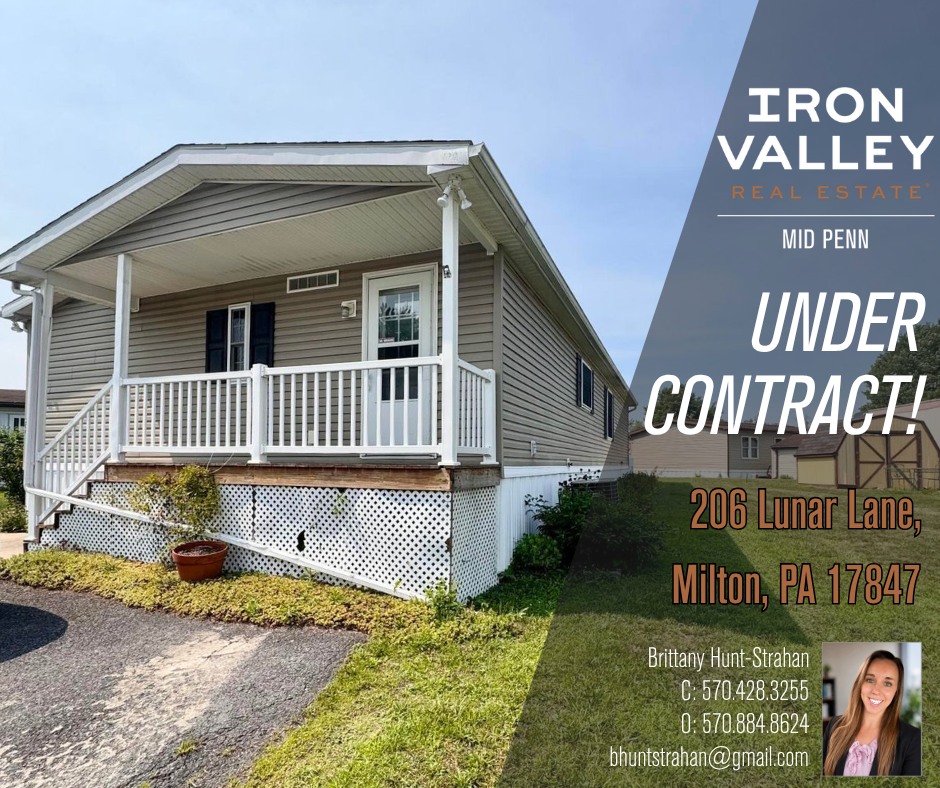 🏡 UNDER CONTRACT! 🏡 Congratulations to Brittany and her seller