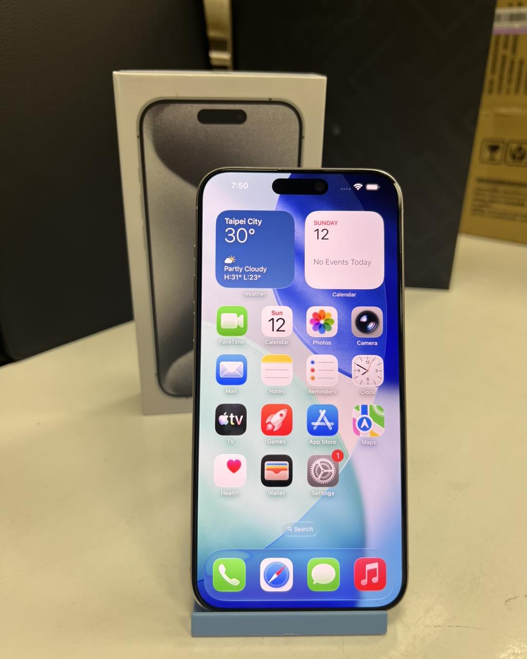 IPHONE 15 PRO MAX 256Gb? Battery 100% #Freetablet #Laststock 