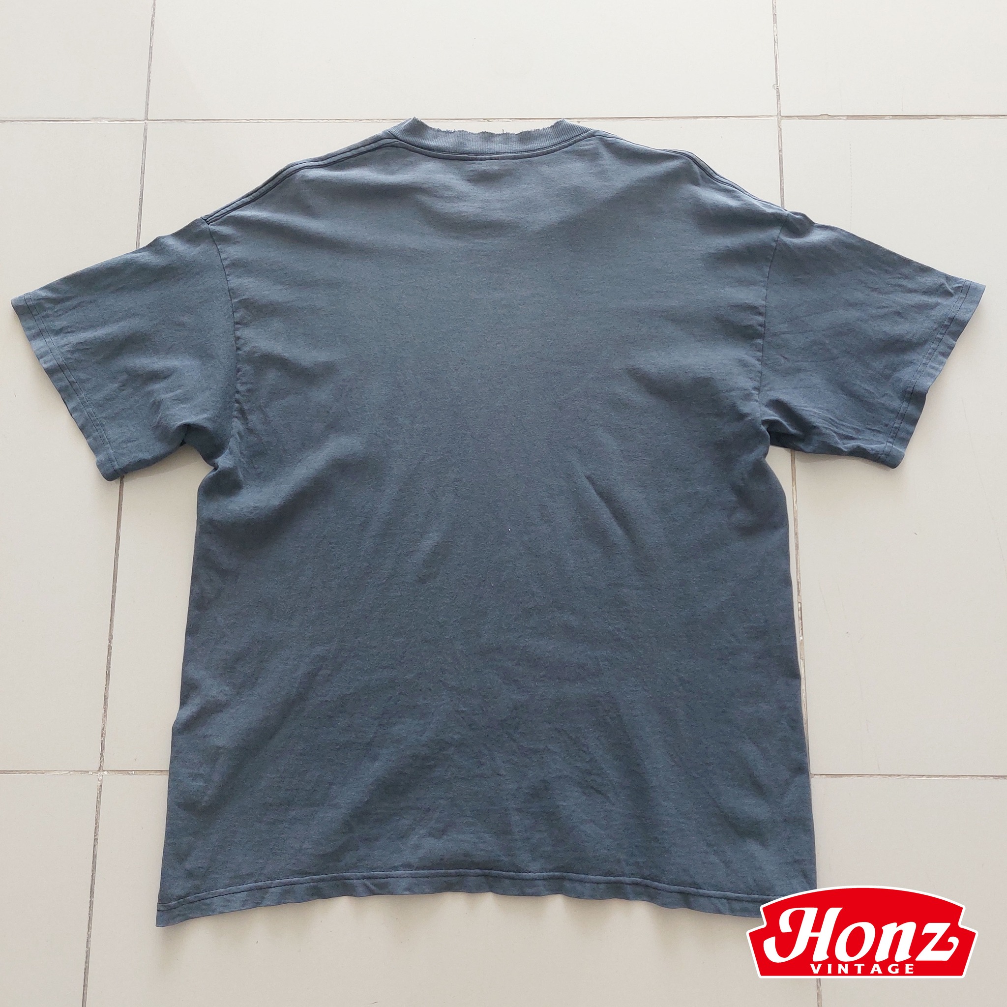 2003 RANCID Indestructible T-shirts Size L This is a T-shirt from