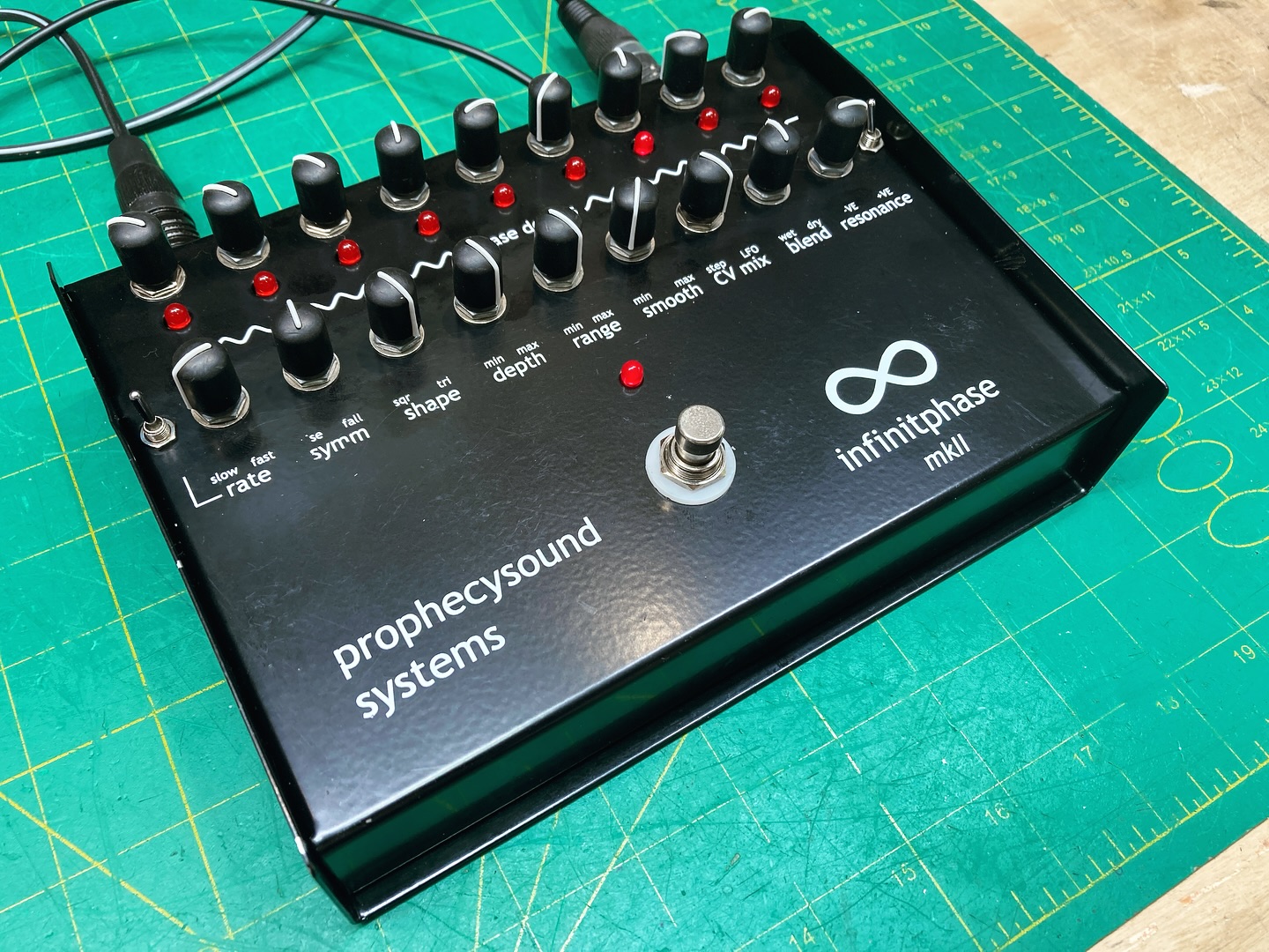 ギター Maestro Stage Phaser What's the circuit lineage of early