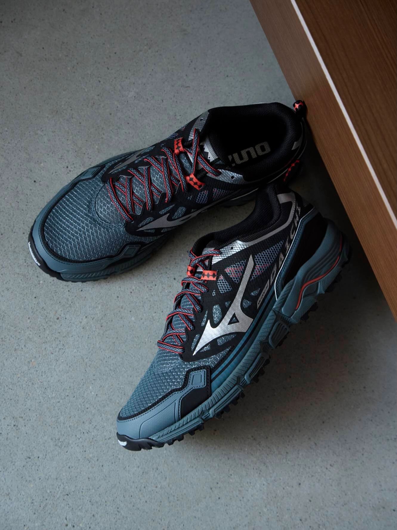 The Wave Daichi LS is for the ones who like their sneakers with a 