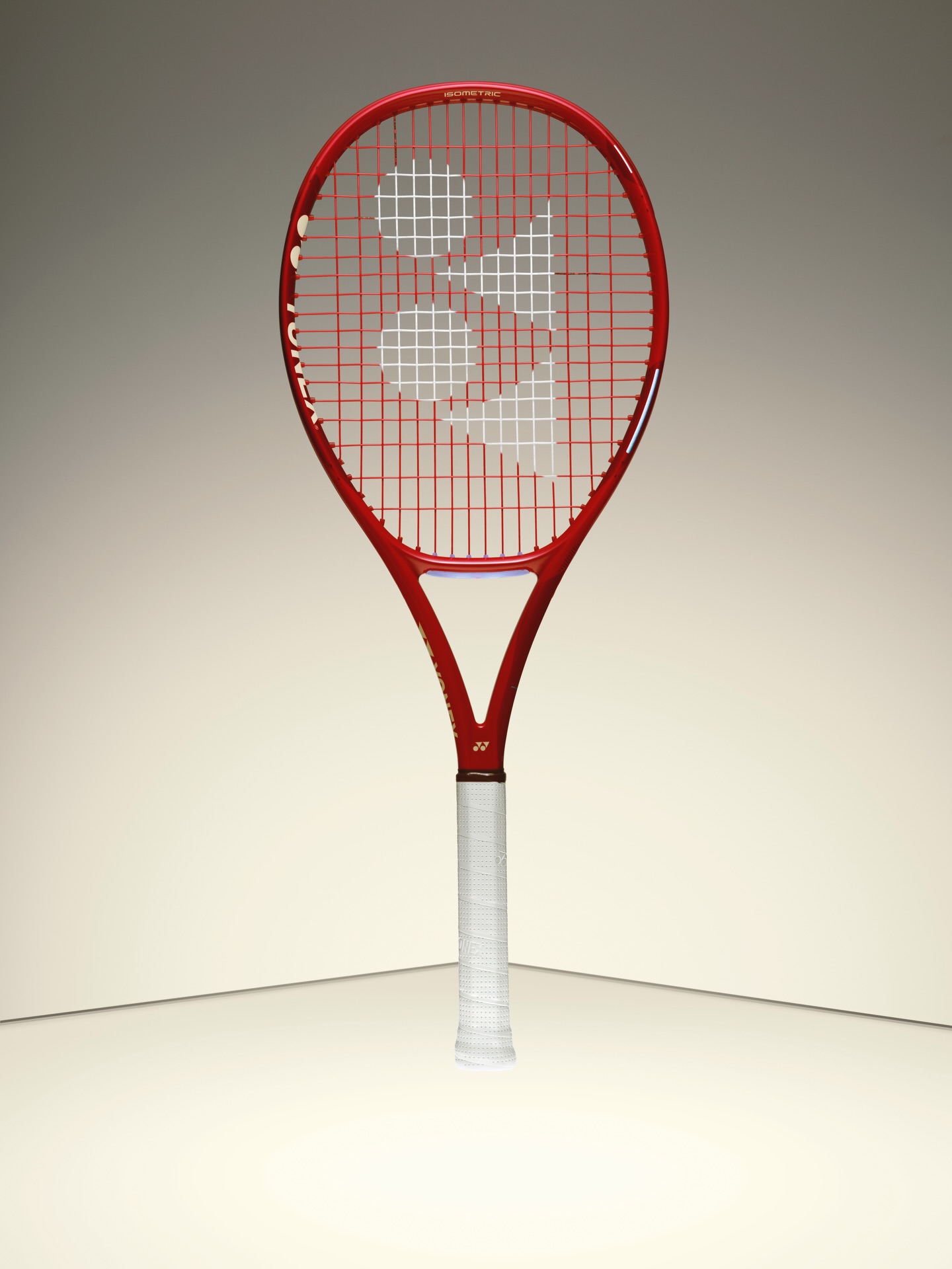Effortless spin with comfortable control. A racquet designed to