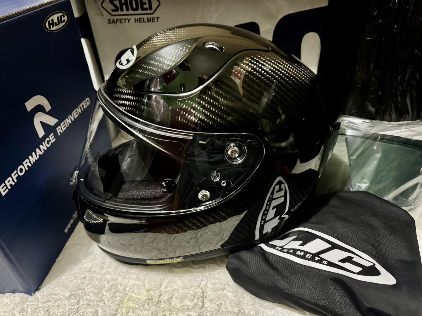 リオ RESERVED❗️❗️❗️❗️ Preloved helmet from Japan