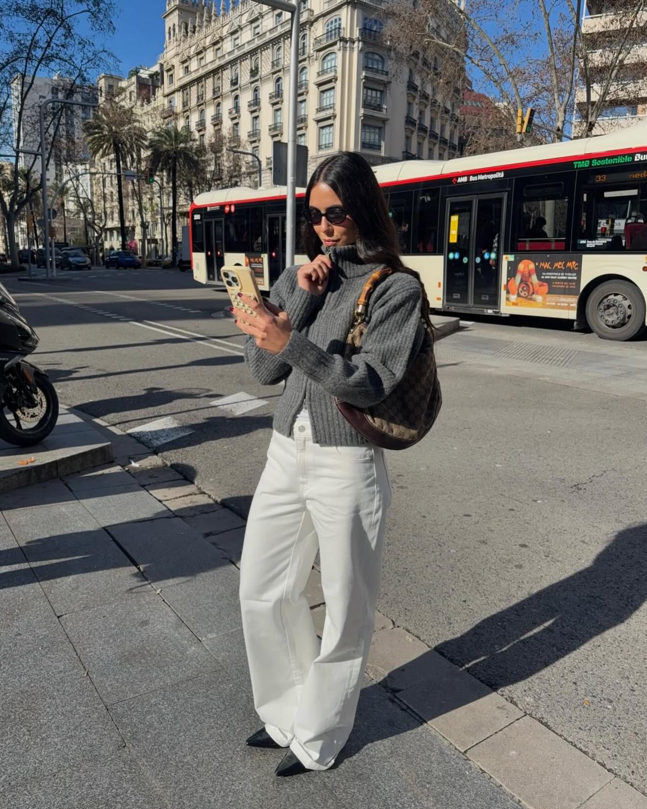 Muse @nataliagarciap_ spotted styling the Irina Zip Cardigan and