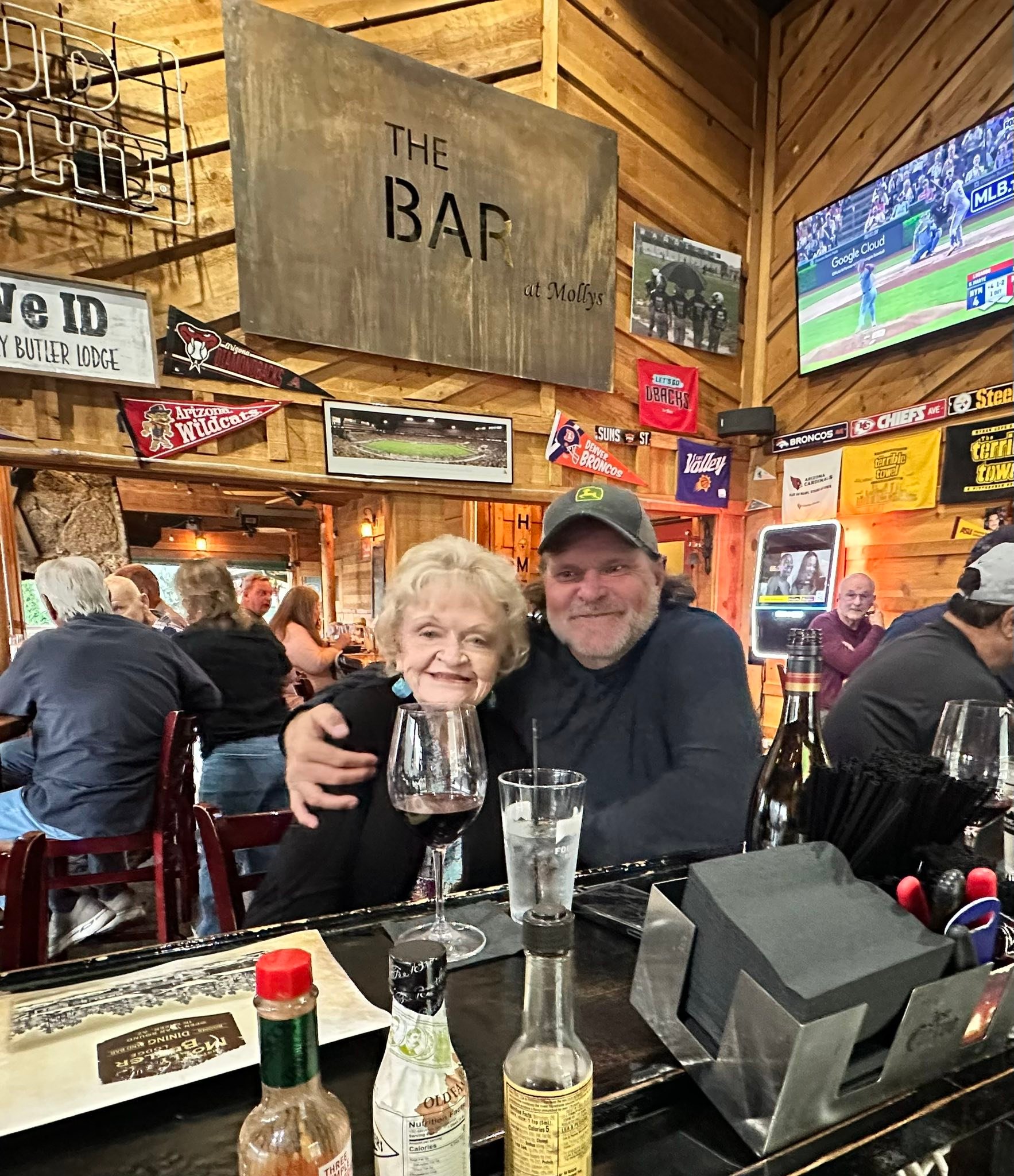 Molly Butler Lodge | Greer AZ