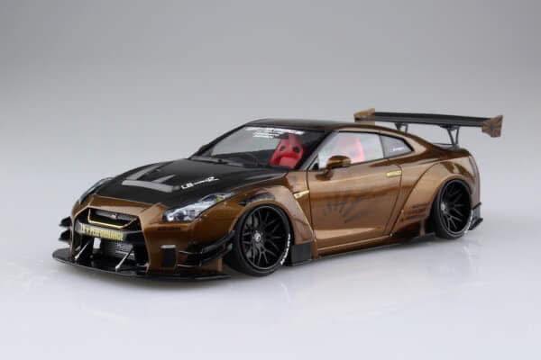 user 50e　 LB-WORKS Nissan GT-R 1/43 ⭐️ 43 scale ⭐️ LB WORKS Nissan GT-R R35 Type 2 in the modern