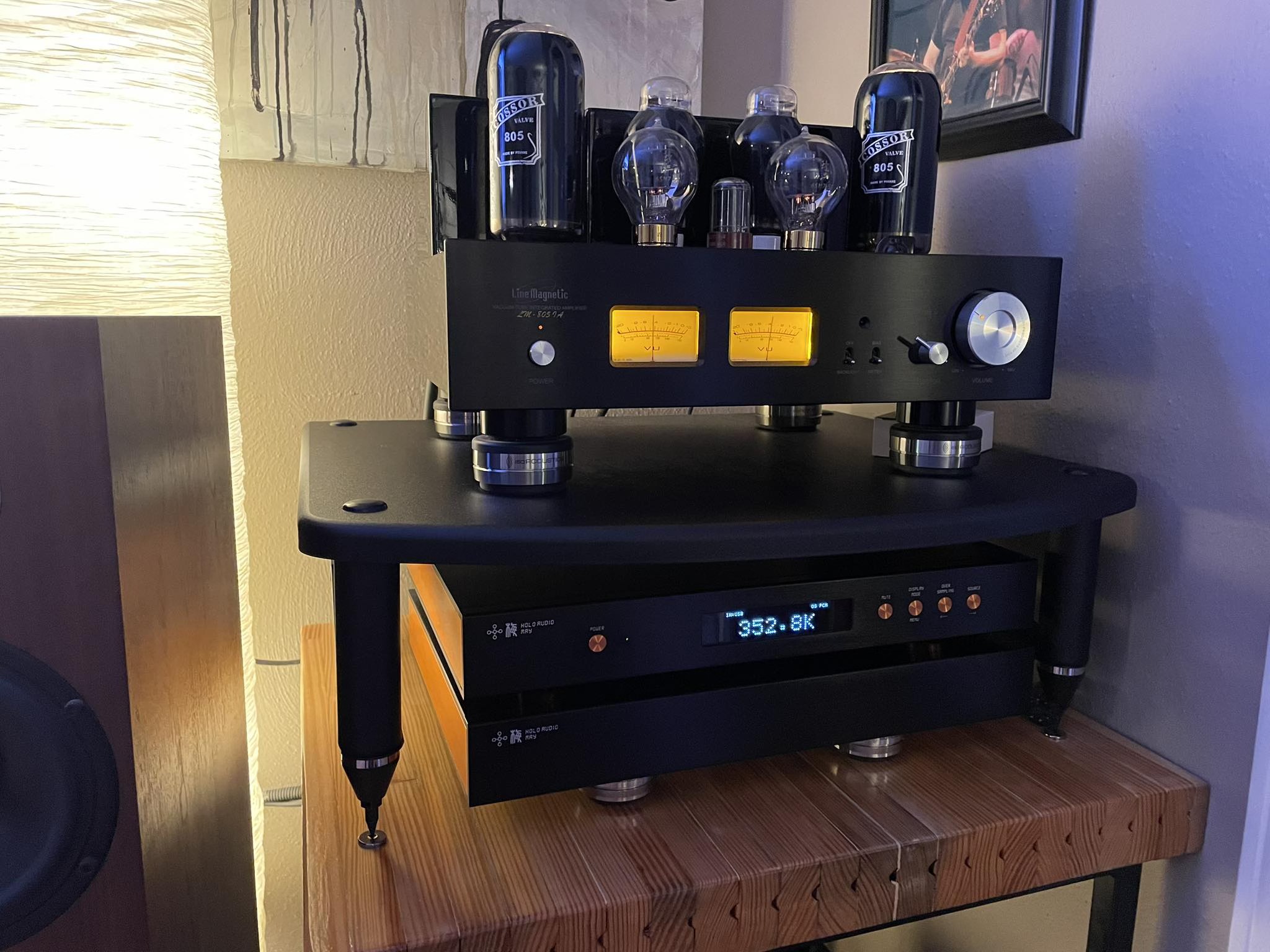 Beautiful Line Magnetic LM-805IA vacuum tube integrated amp