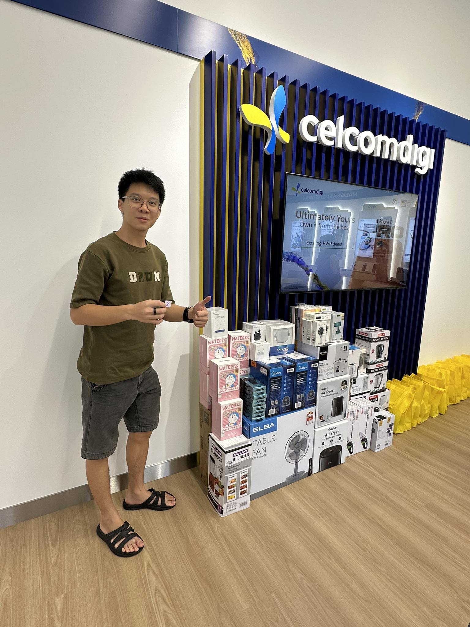 CelcomDigi Express Store Setia City Mall | Shah Alam