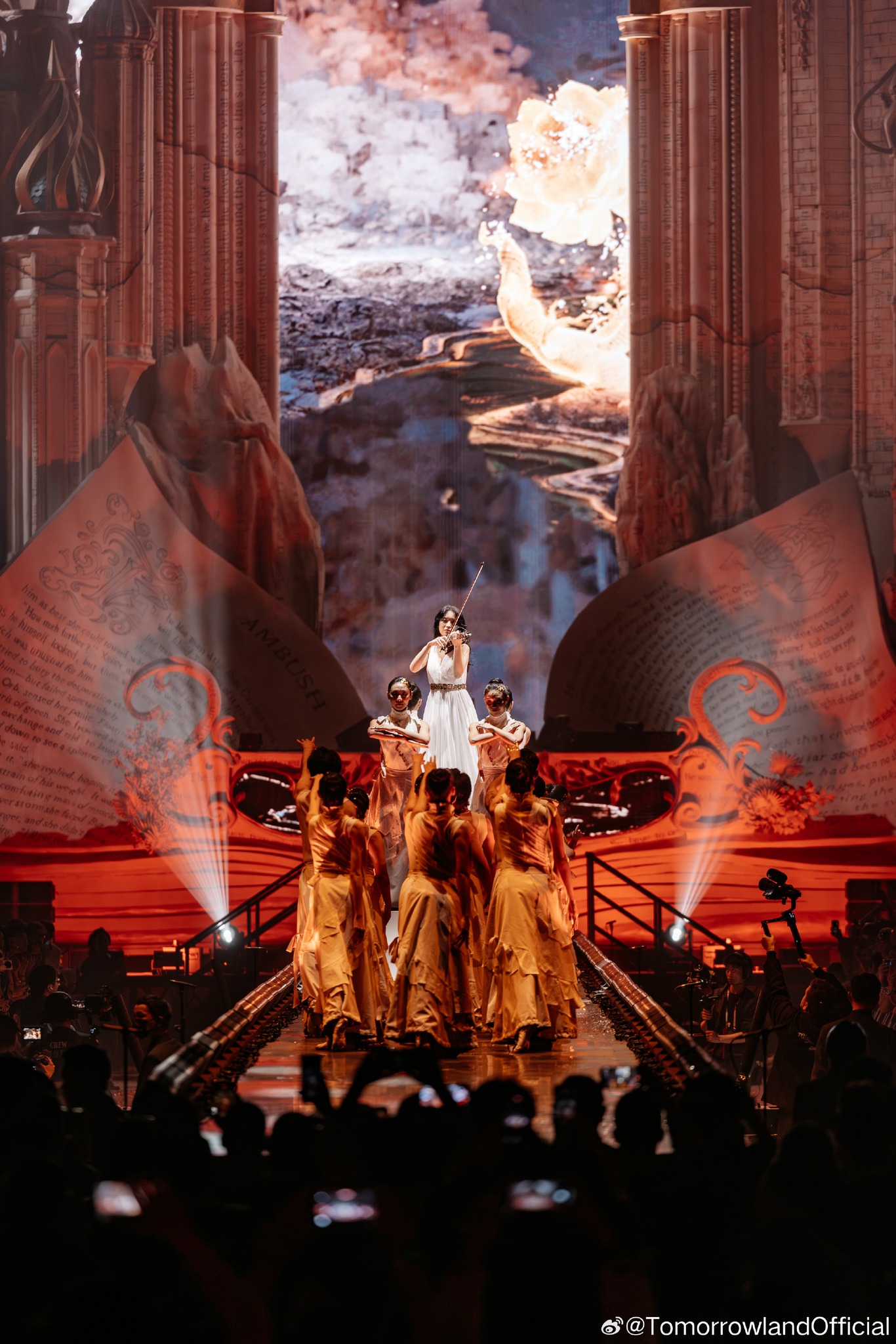 Tomorrowland Debuts Indoors in Shanghai! The iconic festival