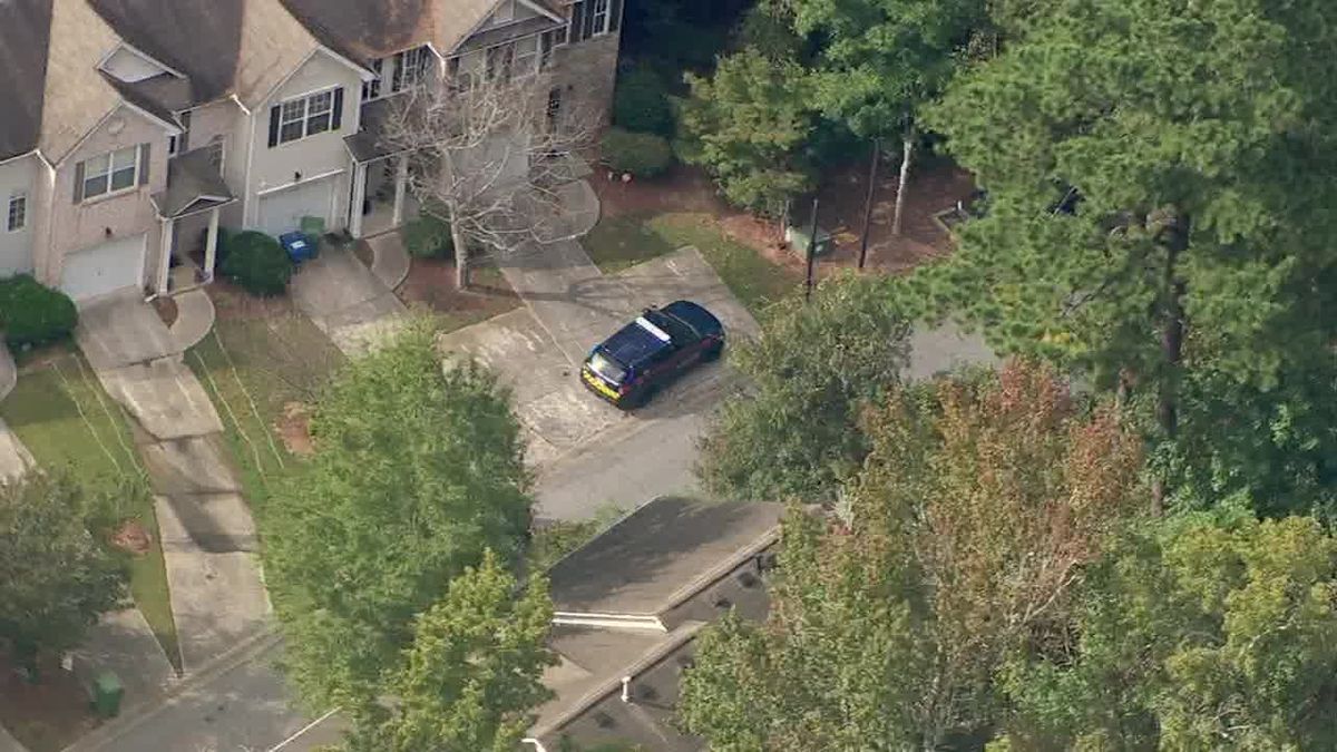 FOX - Atlanta police are investigating a deadly shooting that left one ...