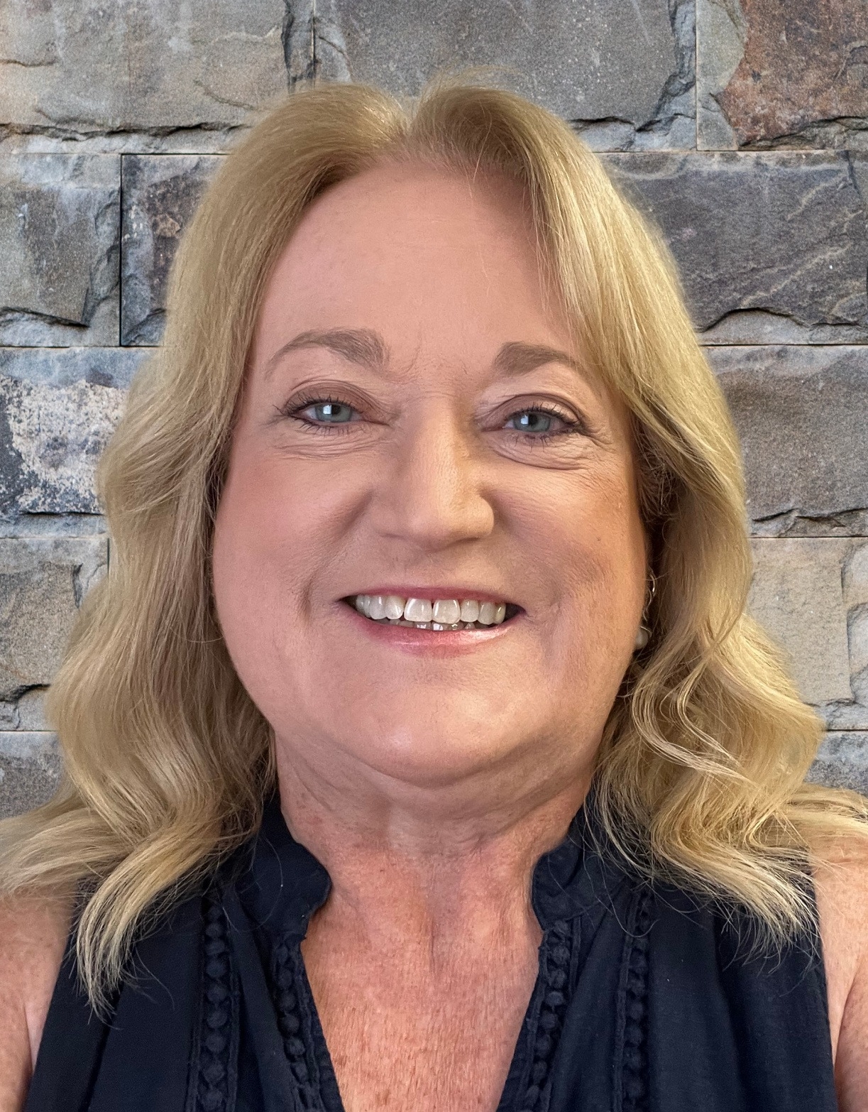 Teresa R. Murray (@teresa.r.murray) • Facebook, Connect with friends