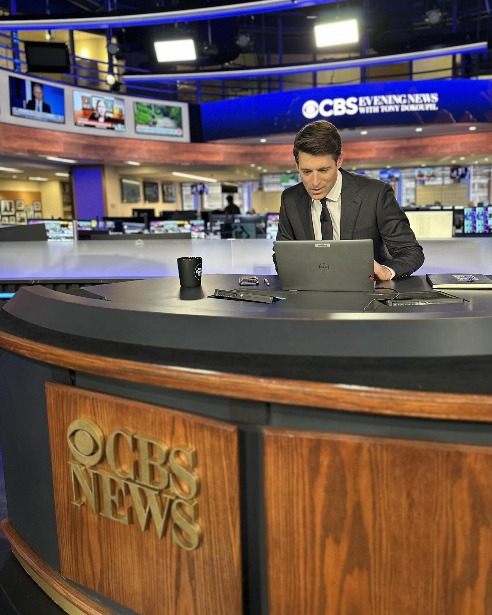TONIGHT: The new CBS Evening News with Tony Dokoupil officially 