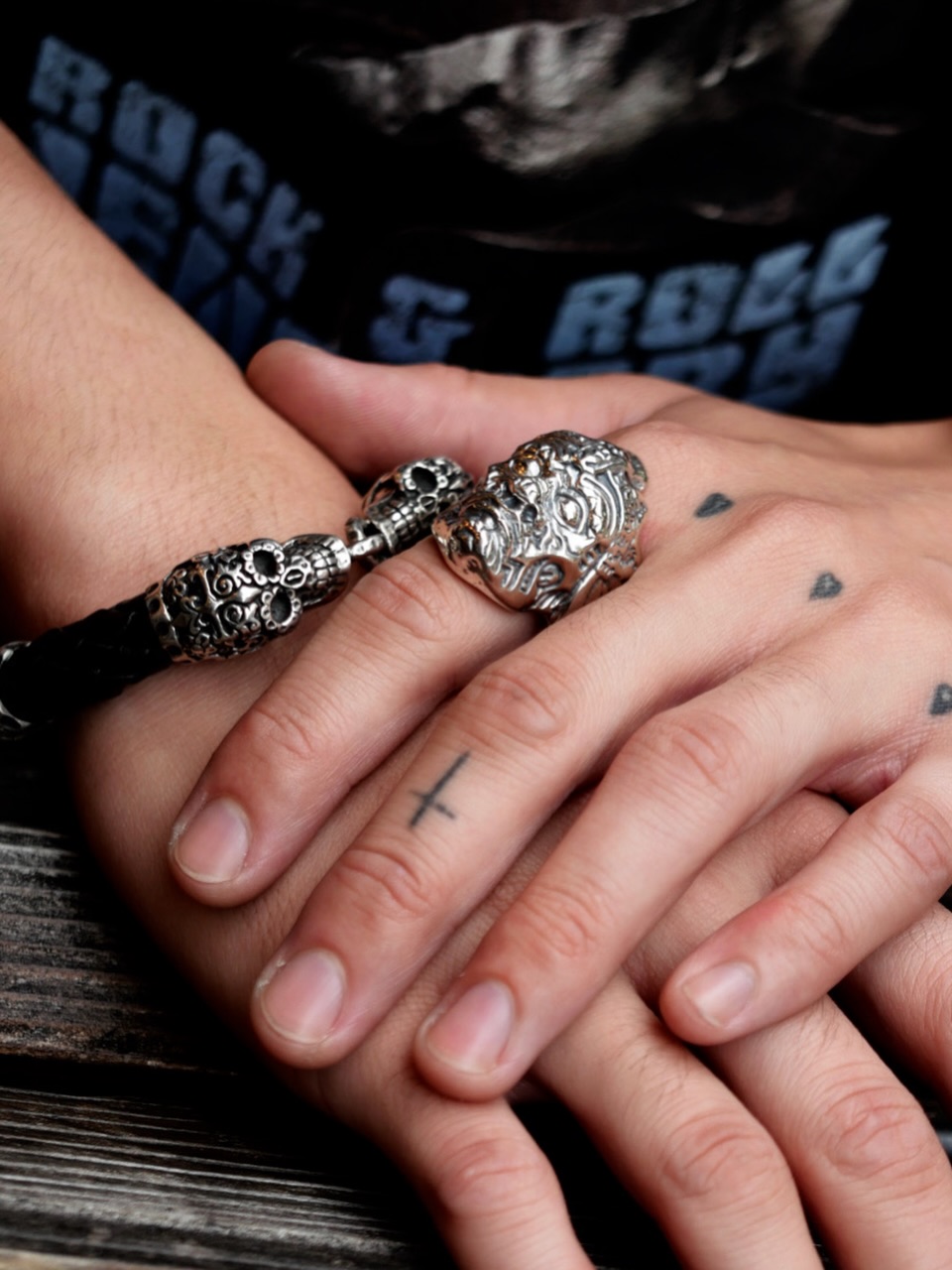Crazy - HIDE YOUR FACE RING & Bone Hand Ring 🤩 HIDE YOUR FACE