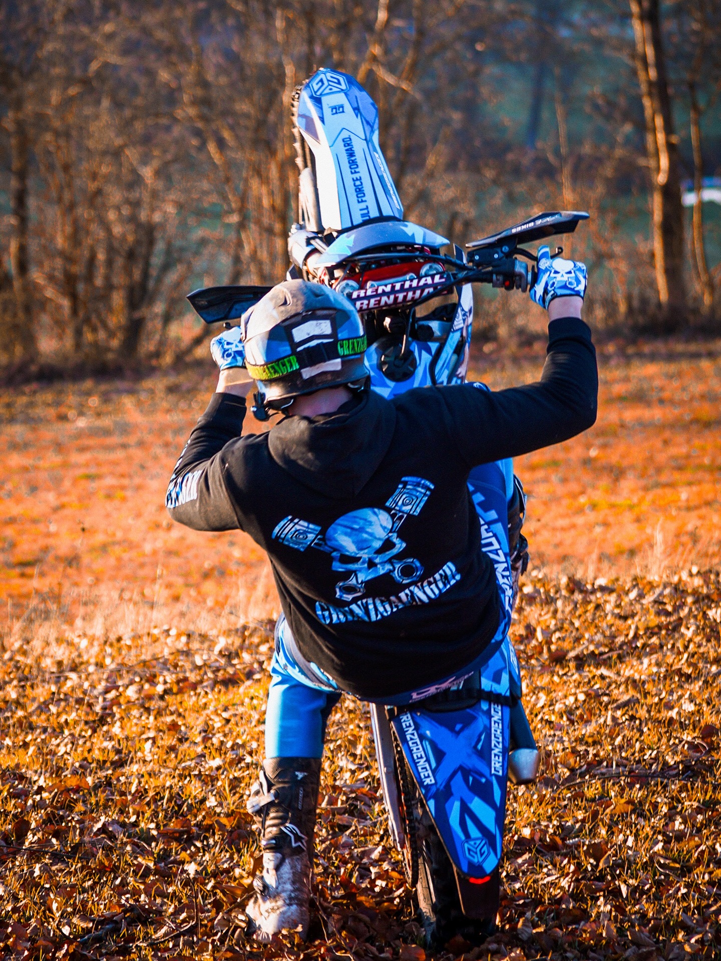 First drop in 2026, are you ready? 😎 24 Hour Winter Ice Hoodie