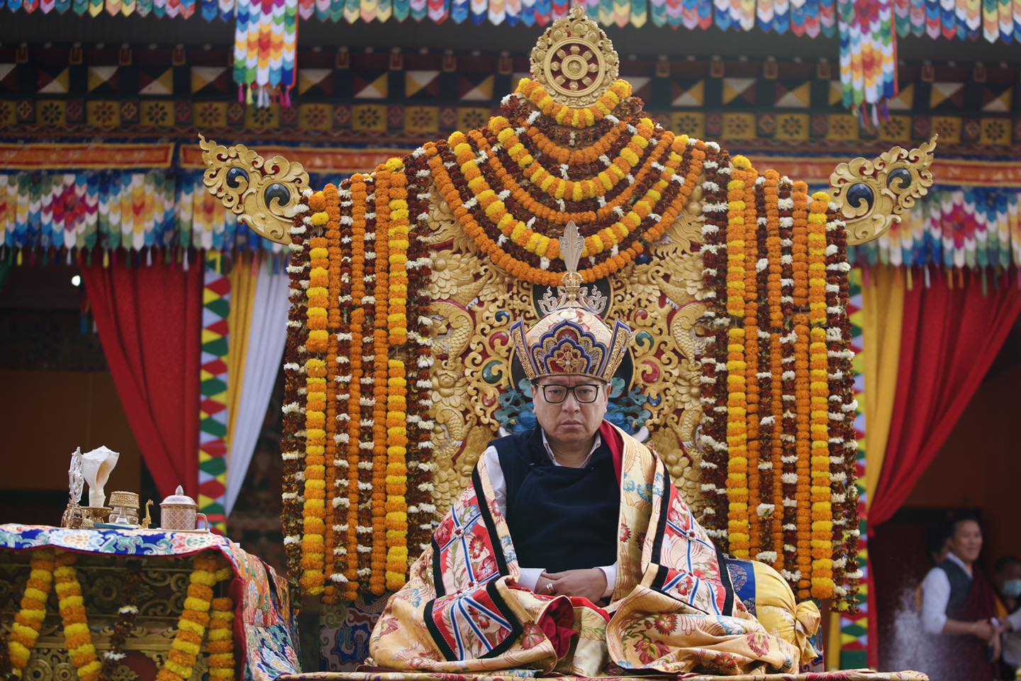 Dungzin Garab... - Dungzin Garab Rinpoche's Dharma Activities