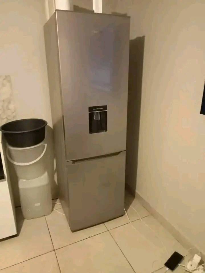 Cash crusaders | Fridges for sale working nicely still in a good ...