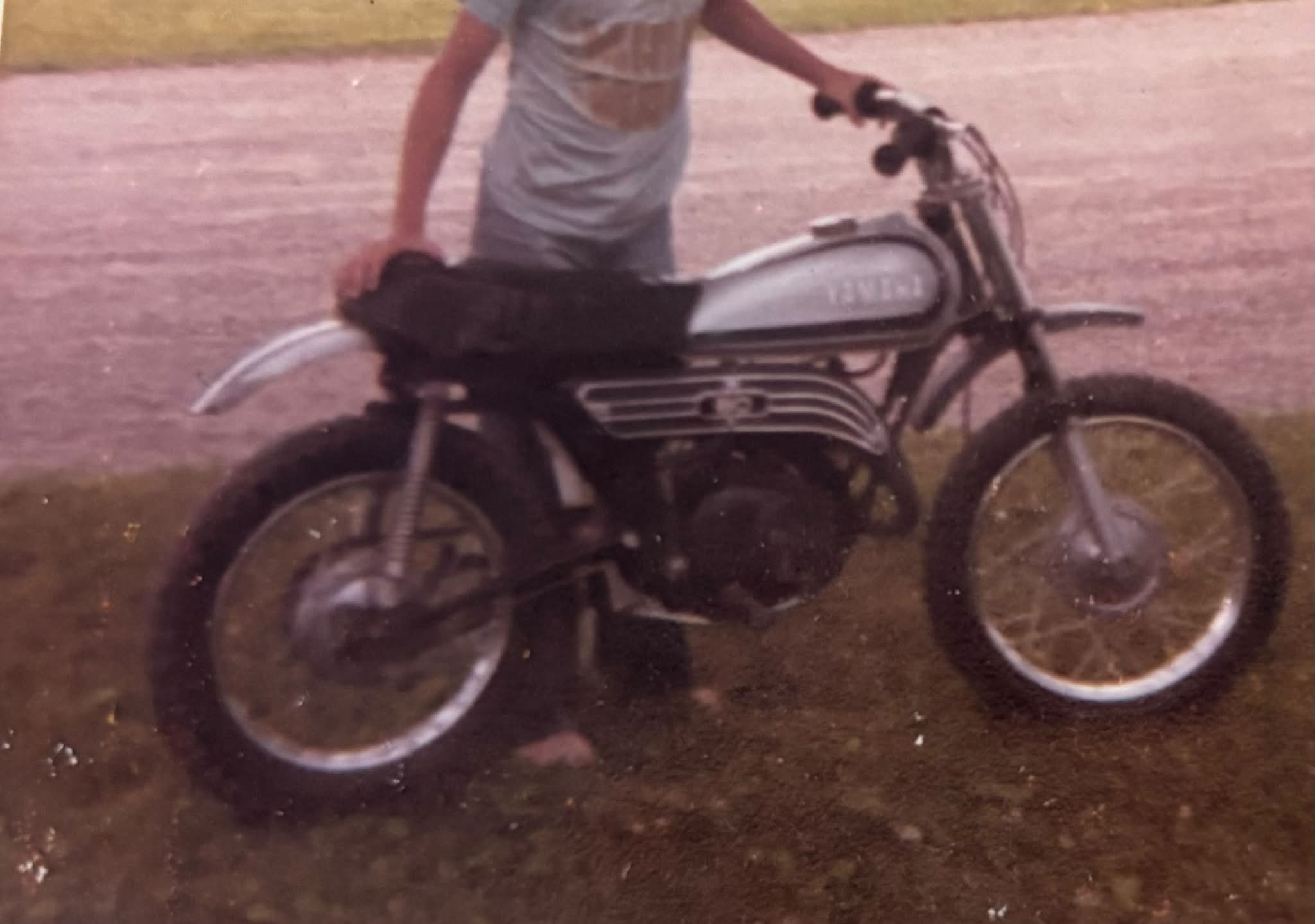 What model is my vintage 80cc Yamaha motorcycle with purple stripes?