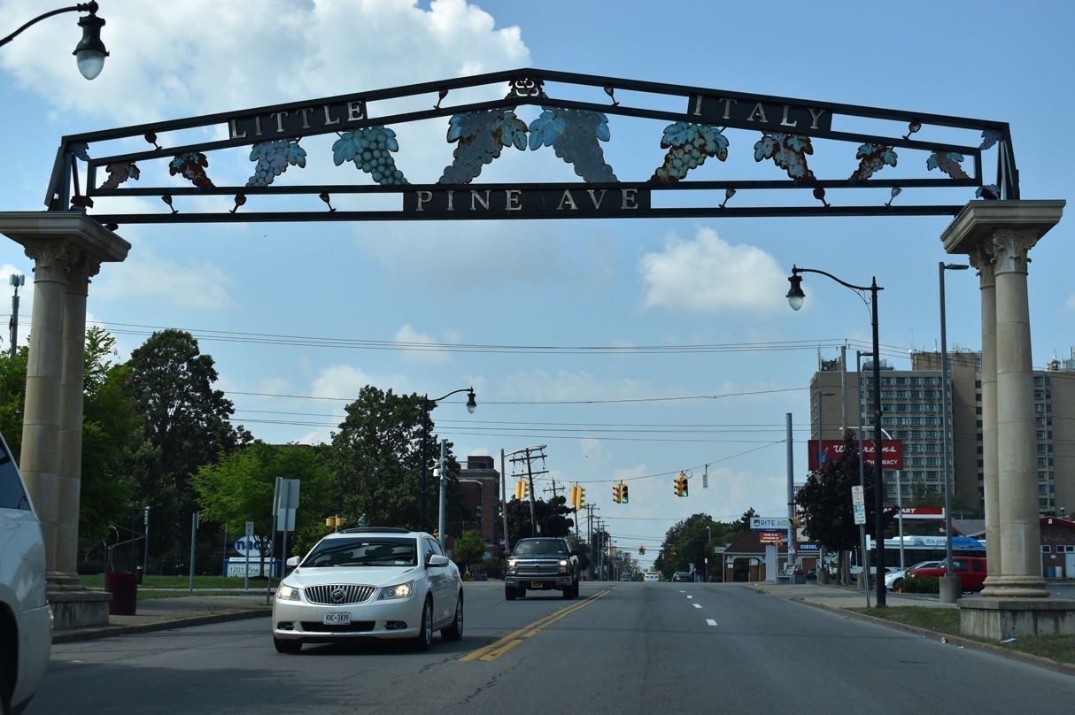 Pine Avenue Clean Mob