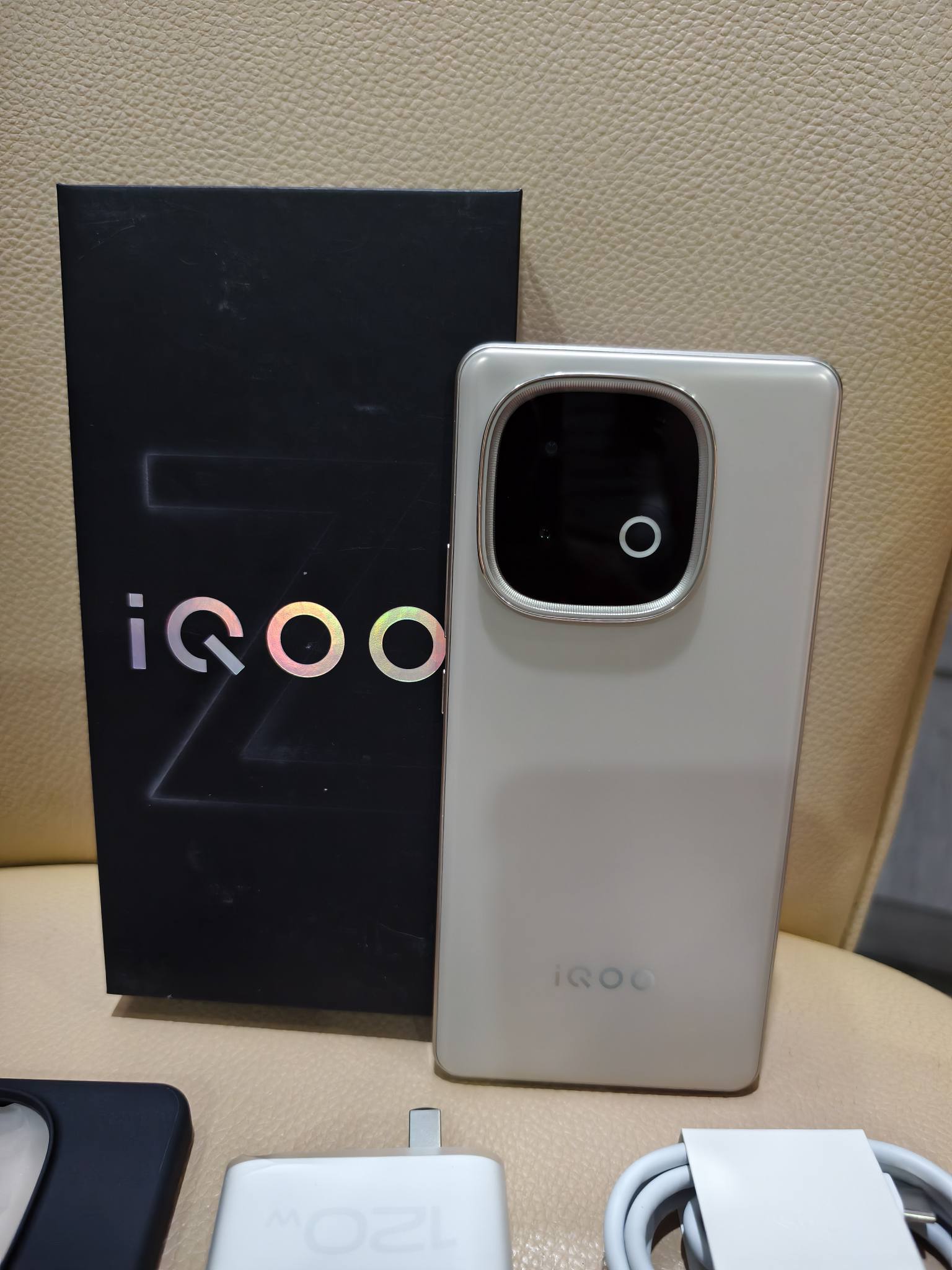 IQOO Z10 Turbo Pro 16GB ram 512GB rom PREOWNED/Good as new No