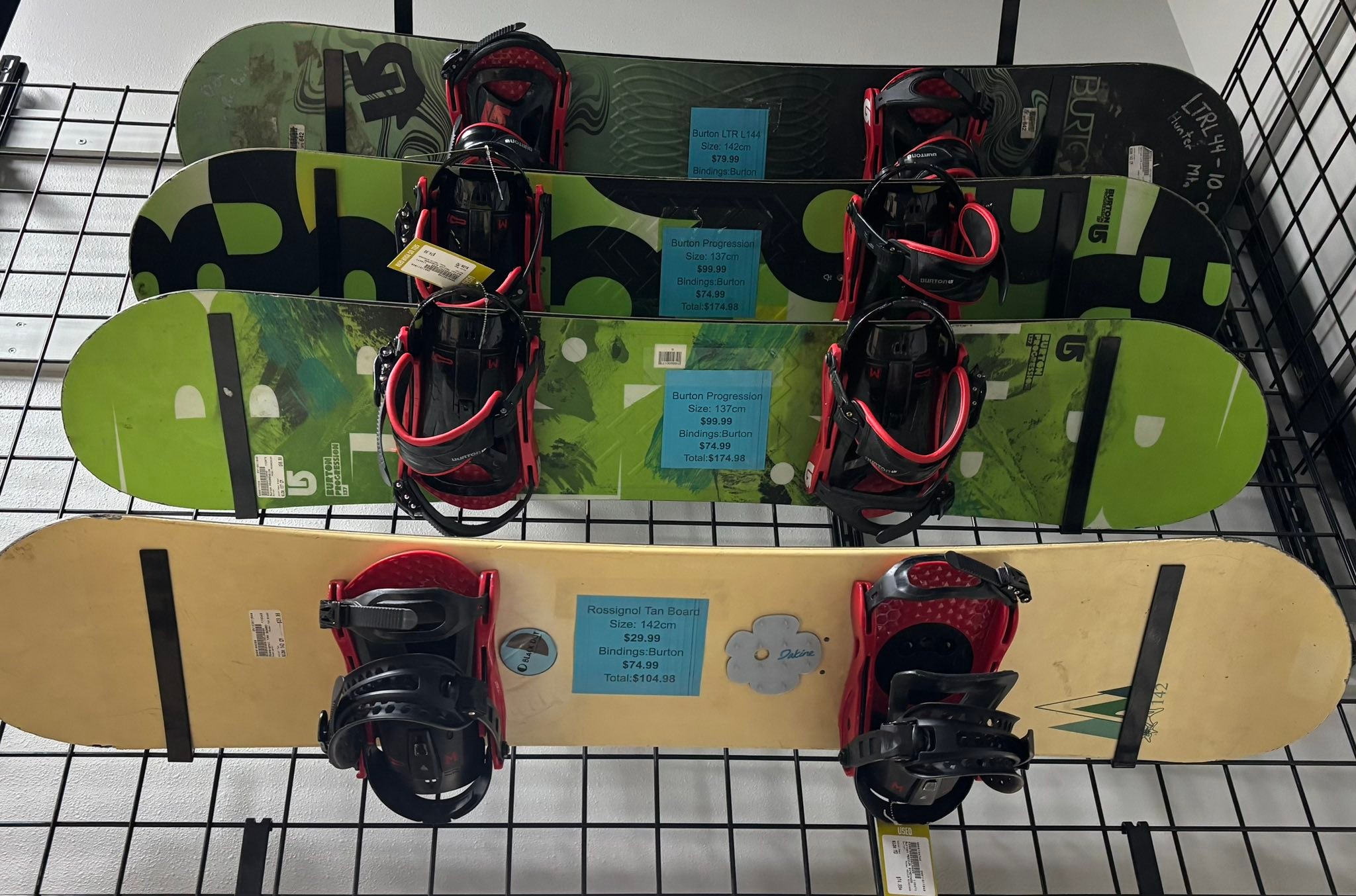 burton atomic snowboard 686 ebay Lib Tech Mayhem Rocket 2025 157.5 Mountain Versatility  Designed to perform across groomers Salomon Craft Wide Snowboard Mens