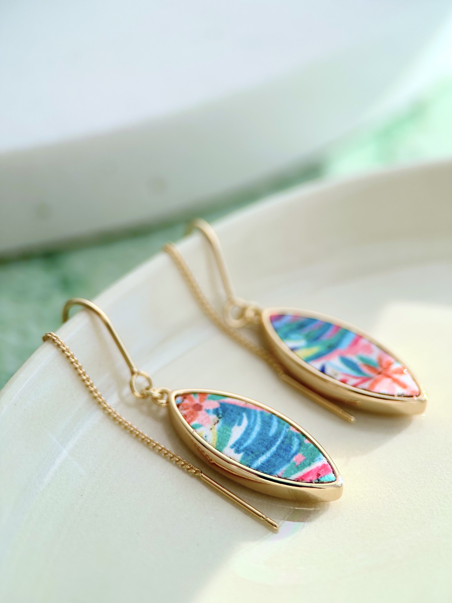 Boucles D'Oreilles Carrées - 2 Paires Différentes (Motifs Nacre & Métal) - Métal Peint - Neuf Sans Emballage