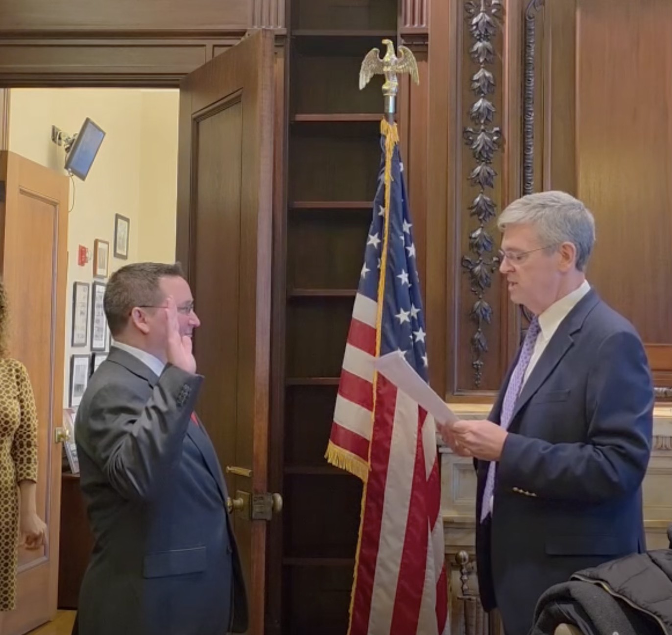 East - Republican Chas Calenda was sworn in on Tuesday as the Interim U ...