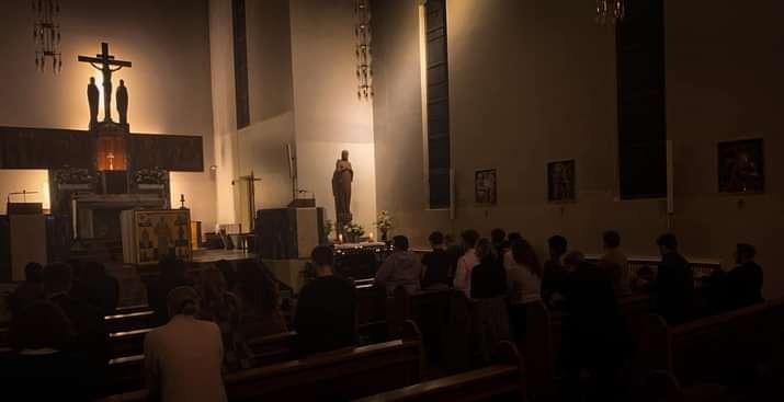 Talk and case study on evangelizing your secular environment