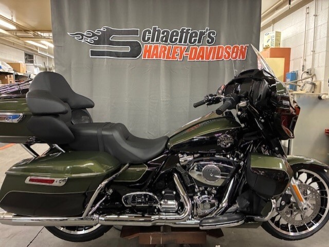 2026 Harley-Davidson® Street Glide Limited FLHXL Olive Steel