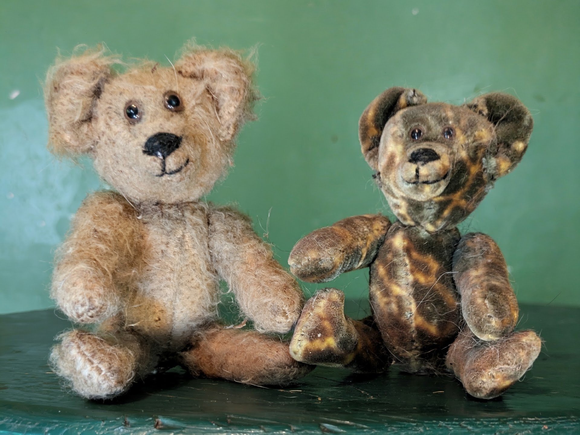 ファーネル ブルー テディベア ビンテージ What are vintage alpha farnell bears with safety eyes?