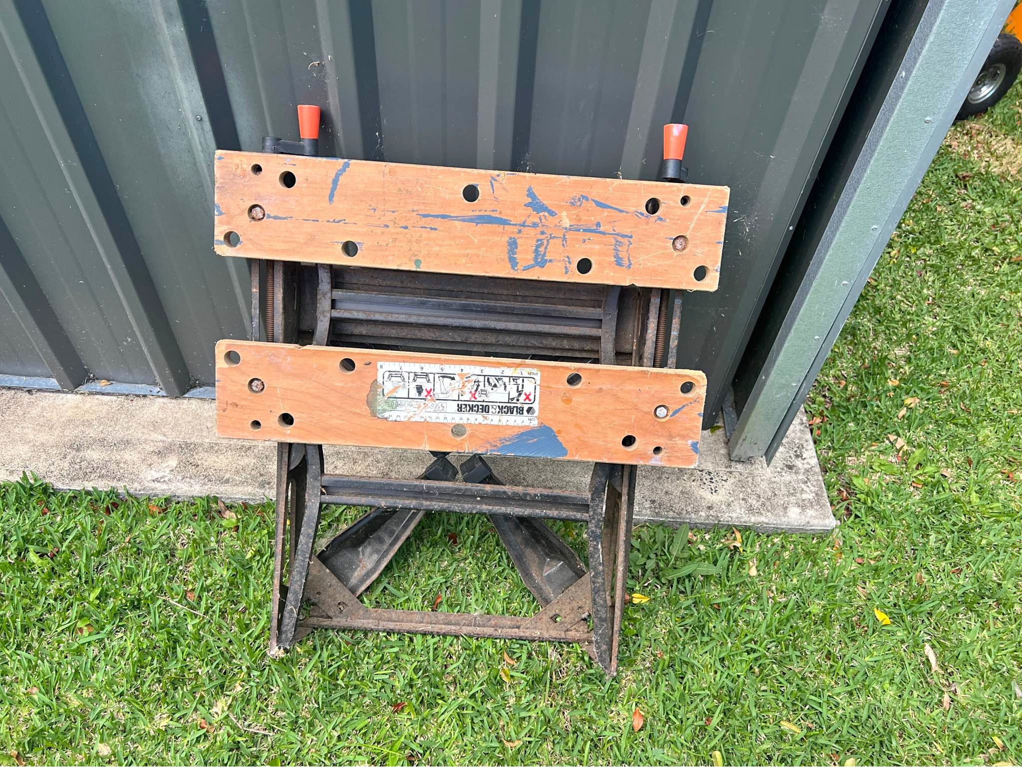 Work bench - Black and Decker workmate - Ladders & Scaffolding - Sydney ...