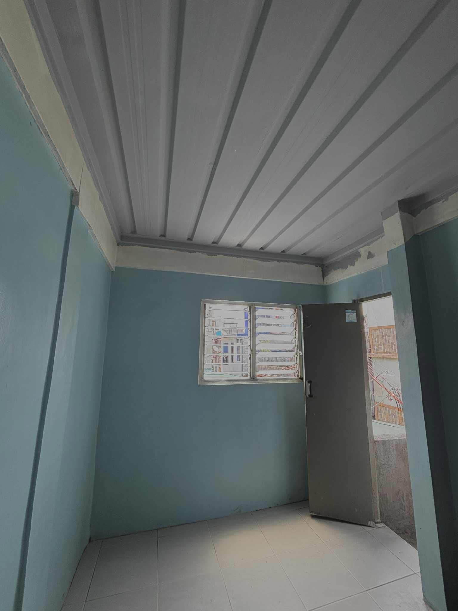 ROOM 4 RENT