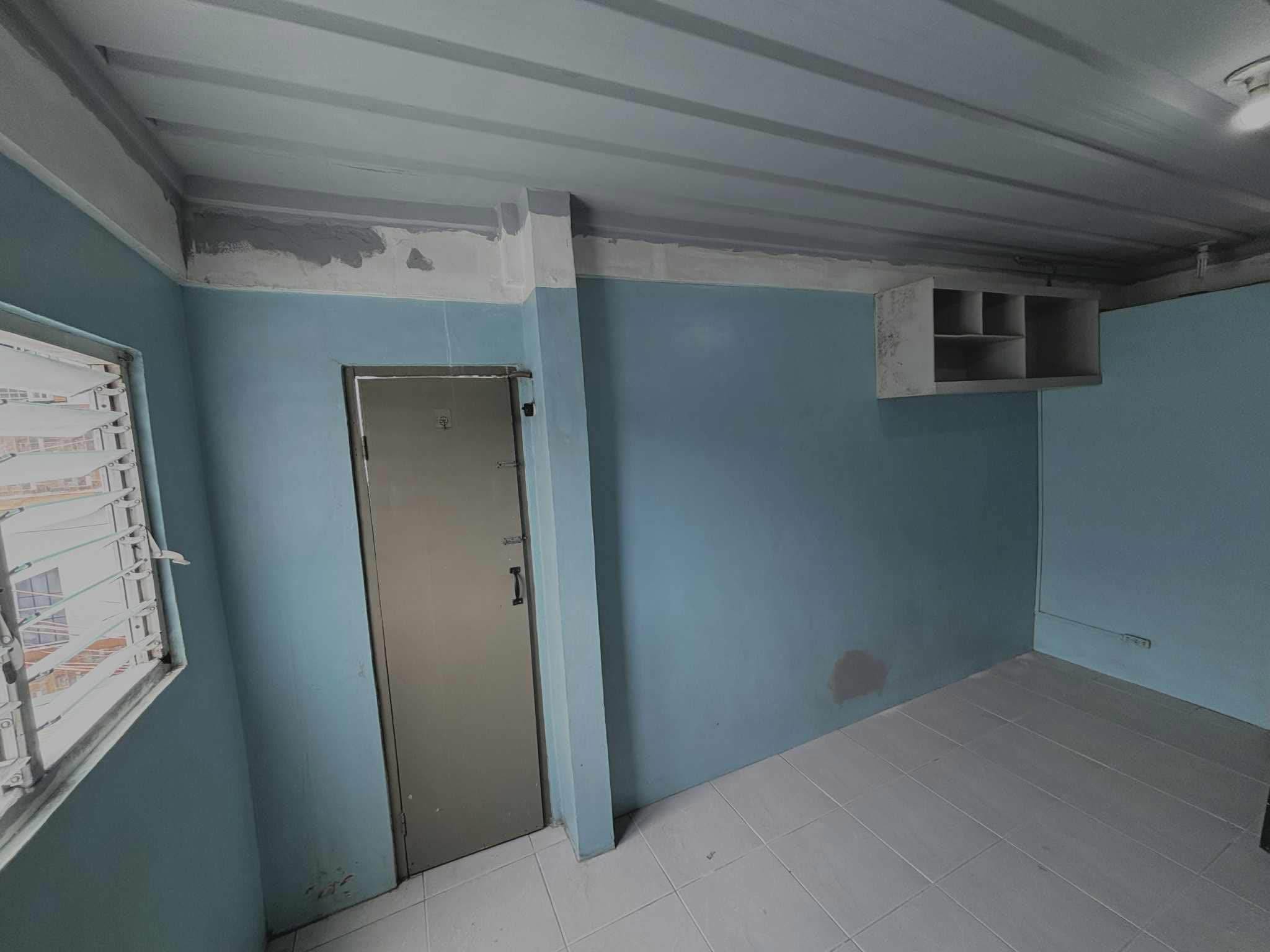 ROOM 4 RENT