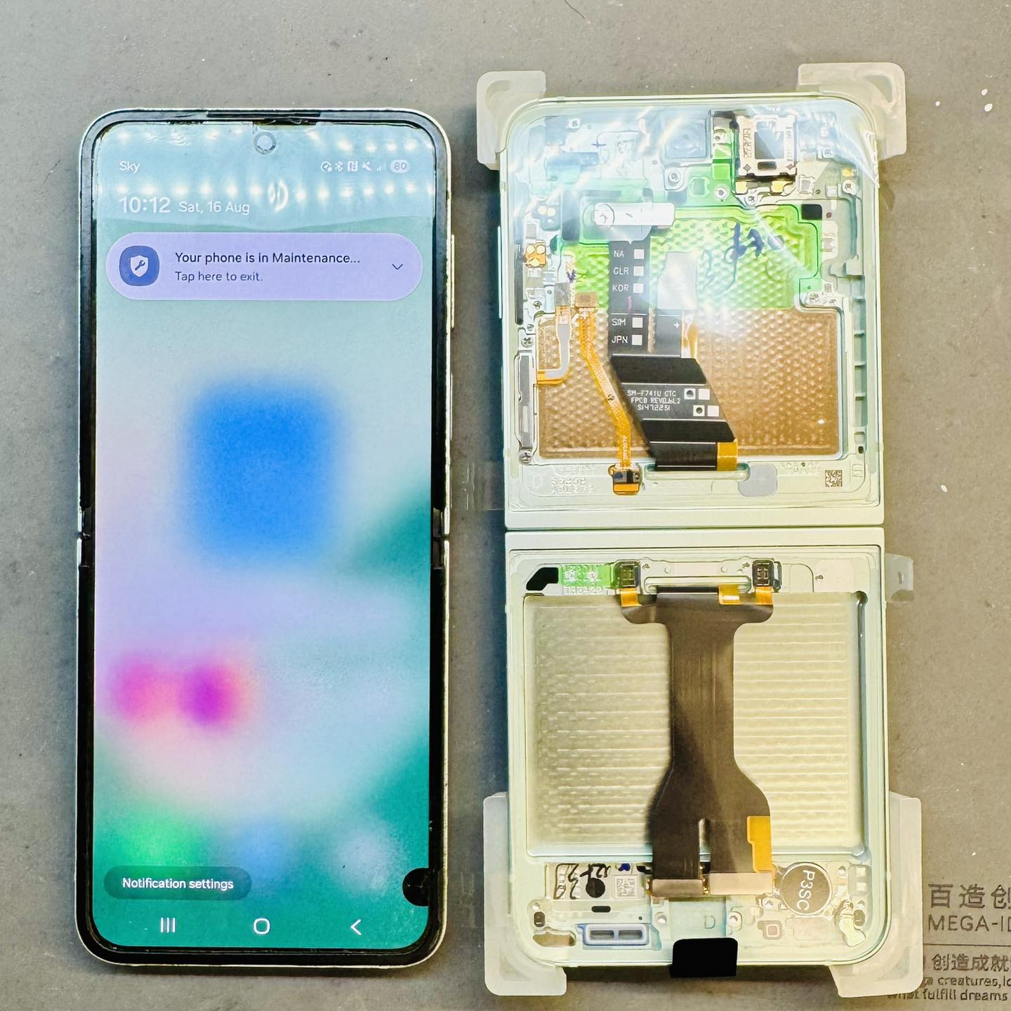 📱 Genuine Samsung Z Flip 6 Screen Repair – At Mobi Shack Ltd