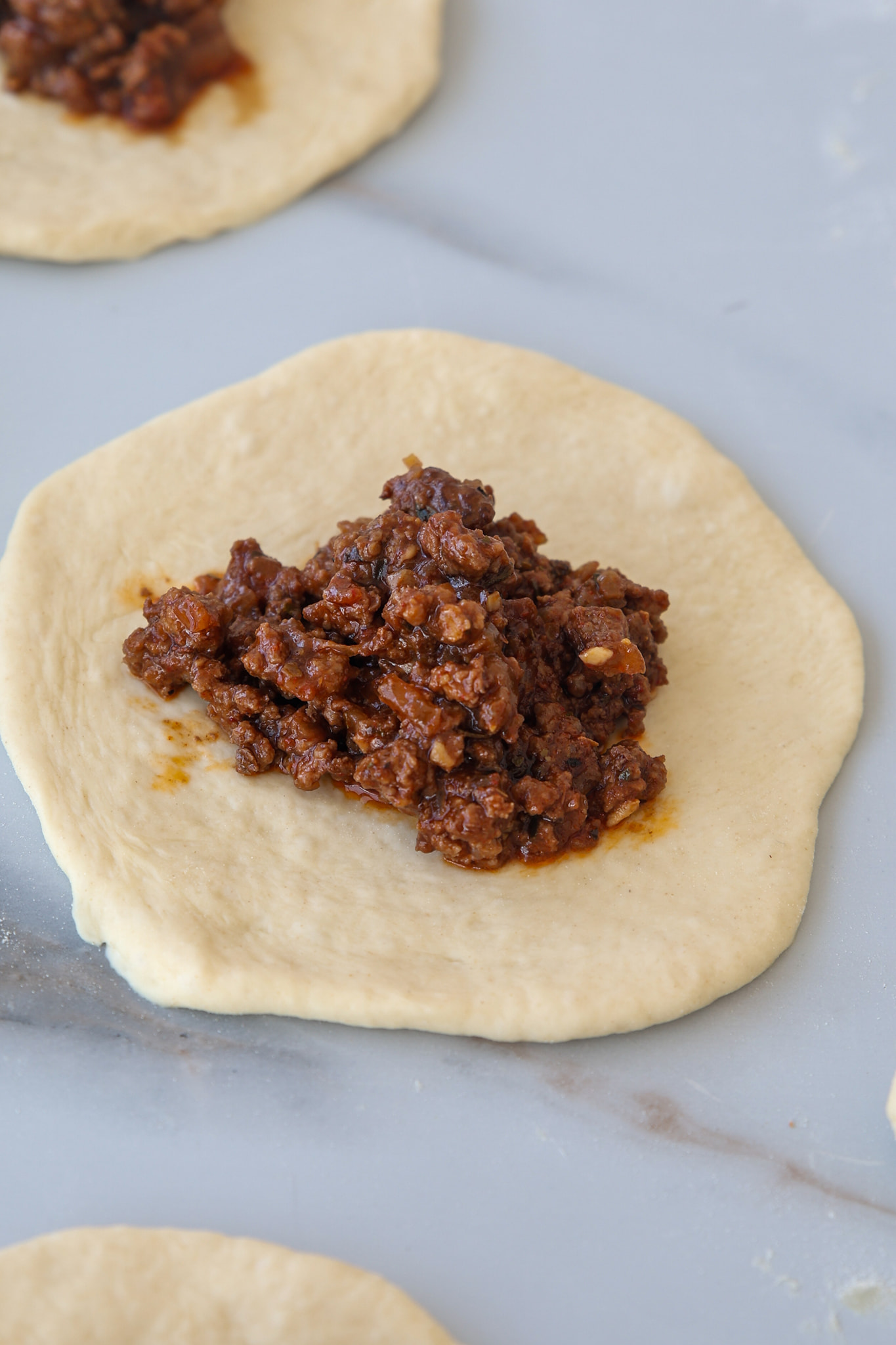 Baked meat buns 😋 😍 Get the recipe in the first comment ❤️