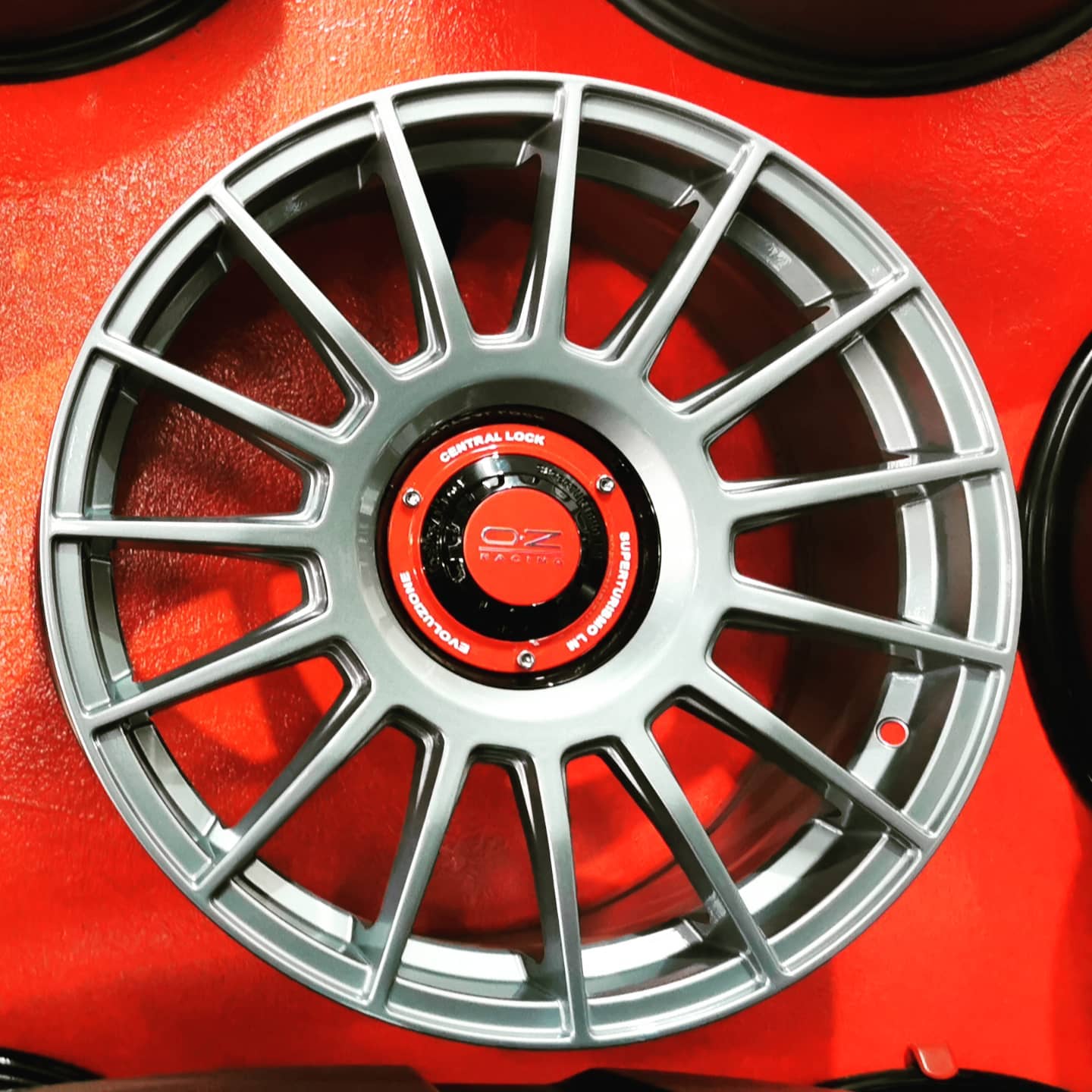 OZ RACING - OFFICIAL STORE MSW 48 17x7.5 ET53 5x114.3 RACING MATT 