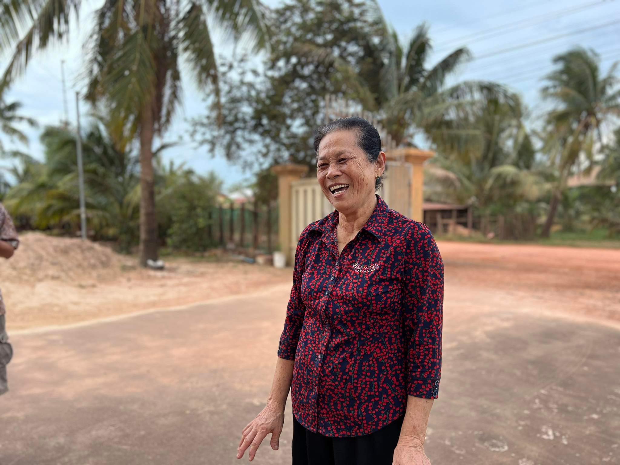 សុ គន្ធ