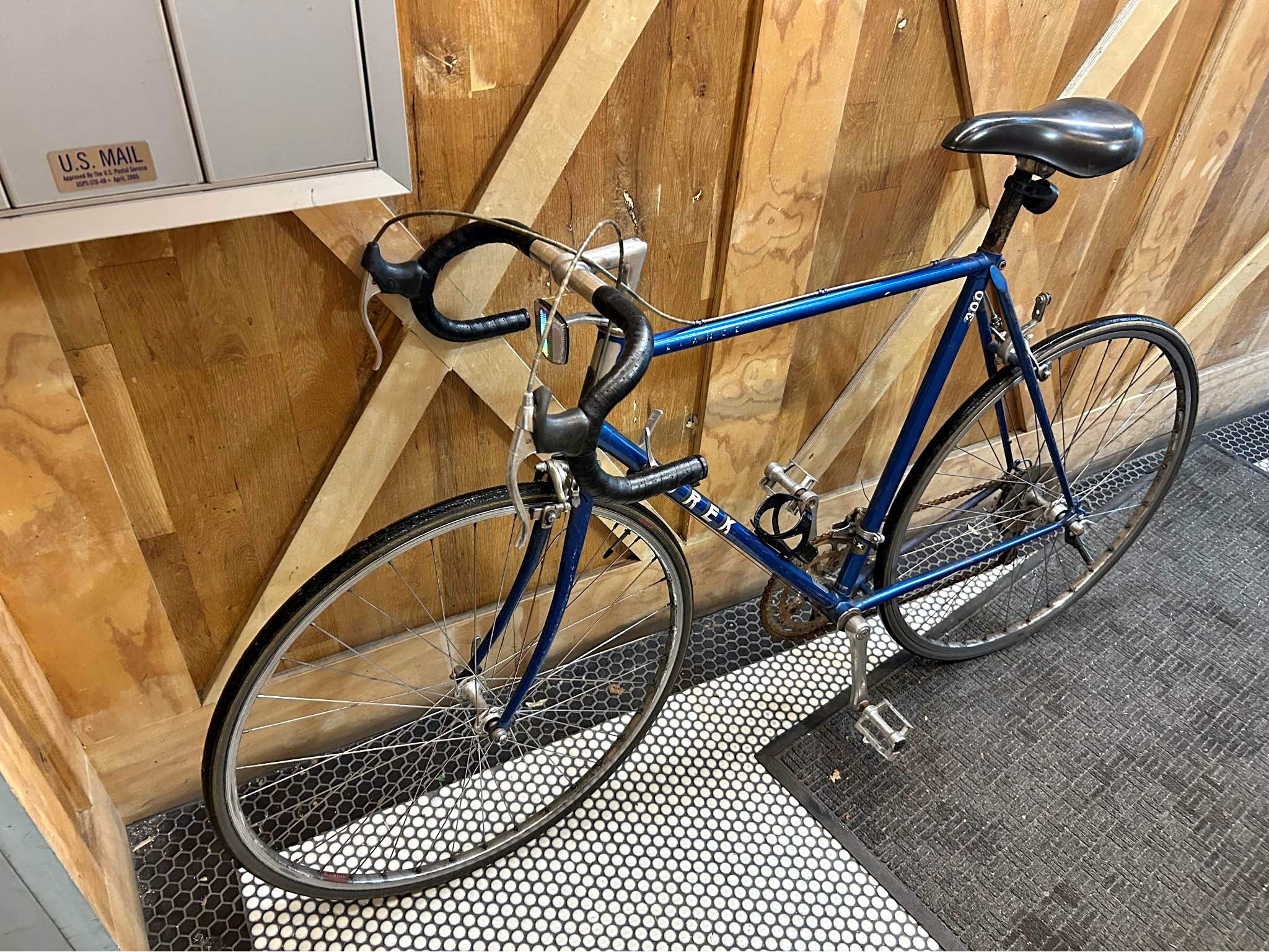 trek bicycle yorktown Townie 7D Step Over 26 Hyper Blue a fantastic bike thats perfect for those leisurely rides around town or scenic paths Cyclists finish cross-country trek in