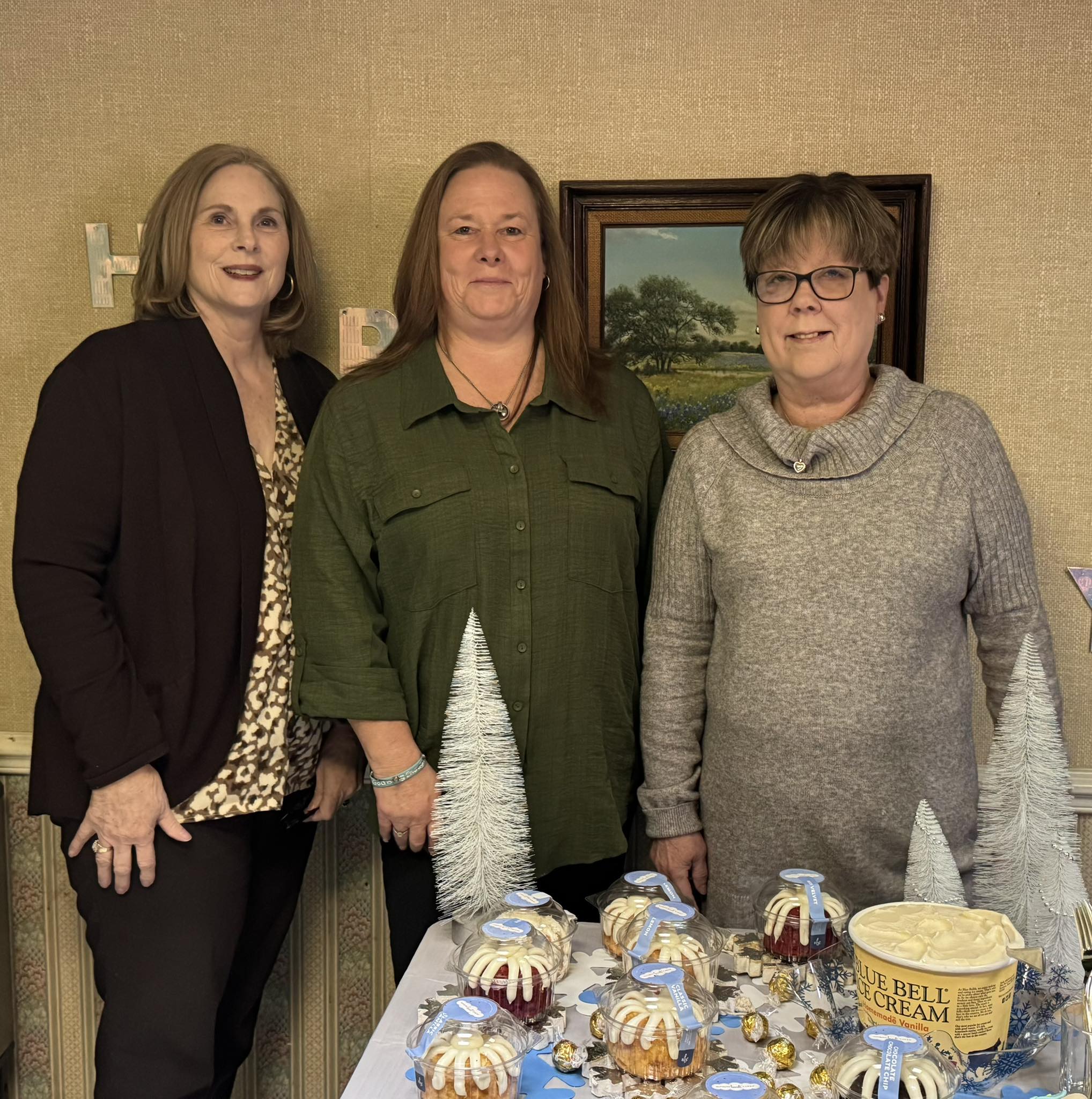Lovelady - 🎂🎁 It’s a triple birthday celebration! Happy birthday to ...