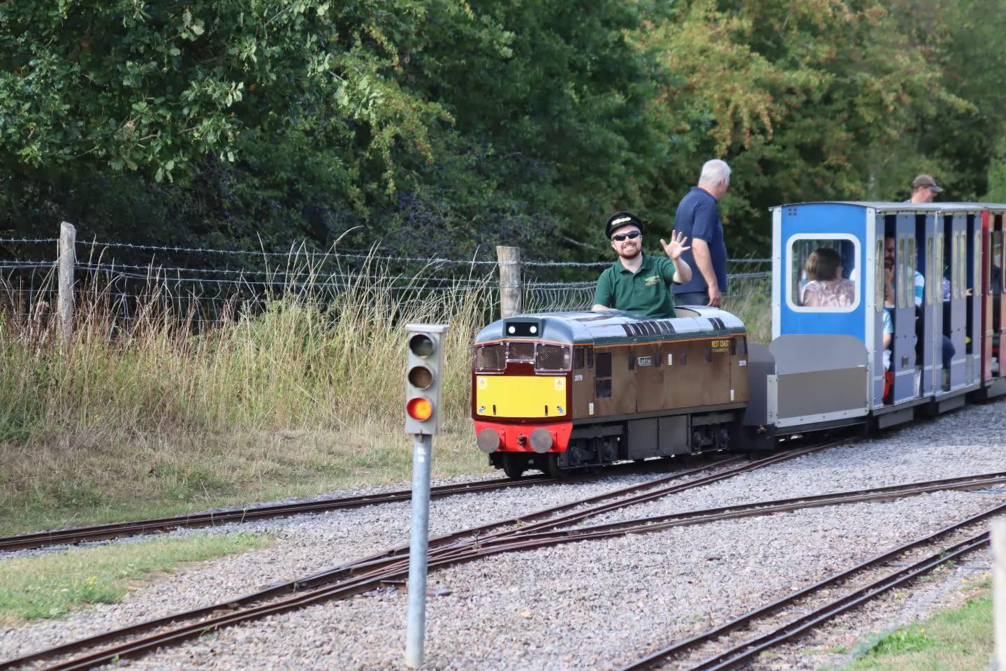 Eastleigh Lakeside... - Eastleigh Lakeside Miniature Railway