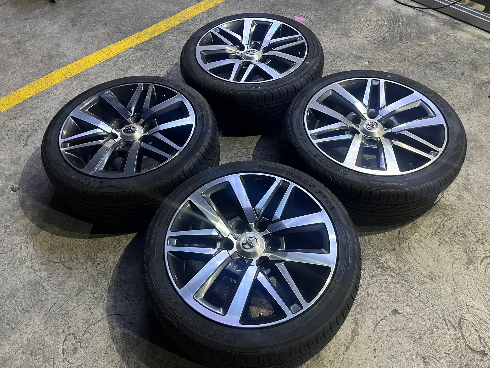 ? 15” Vorsteiner 687 mags 4 Holes pcd 100 with 195-65-15 Pirelli 