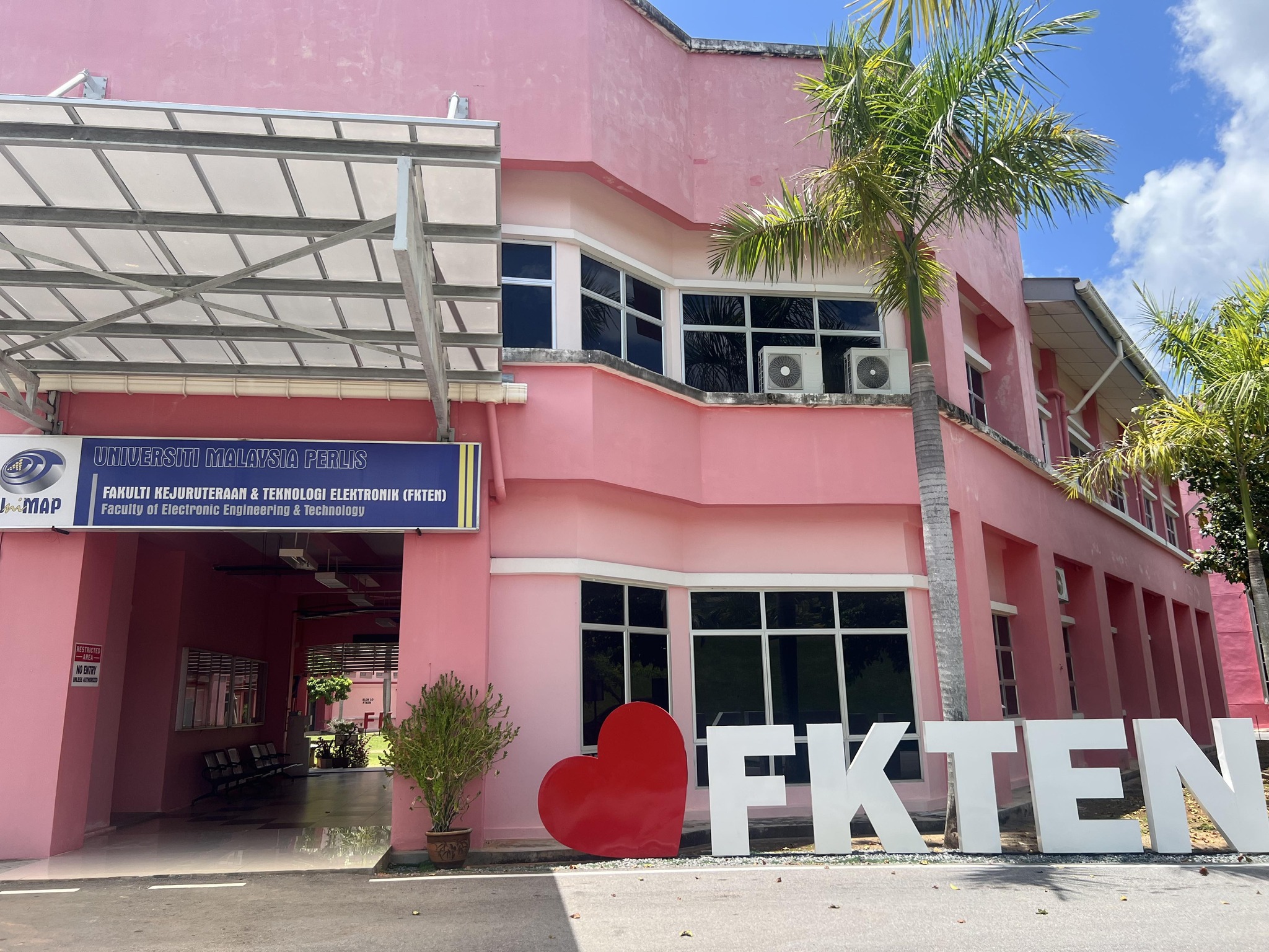 Fakulti Kejuruteraan dan Teknologi Elektronik Unimap | Arau