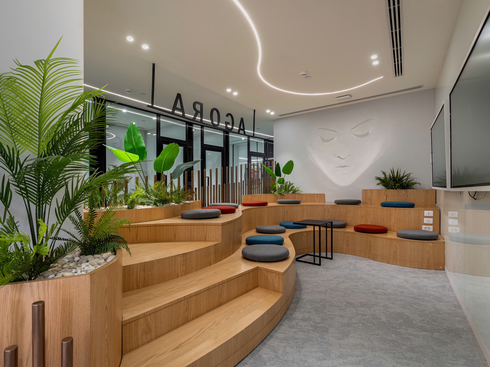 Archello.com - Echelle architects’ L’Oréal Egypt office in Cairo ...